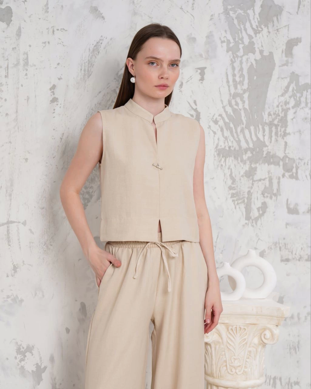 Brooch Vest and Trousers 2-Piece Set Beige