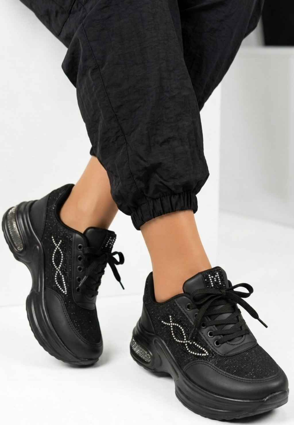 Buli Exclusice Siyah Kalın Dolgu Taban Bağcıklı Kadın Sneaker