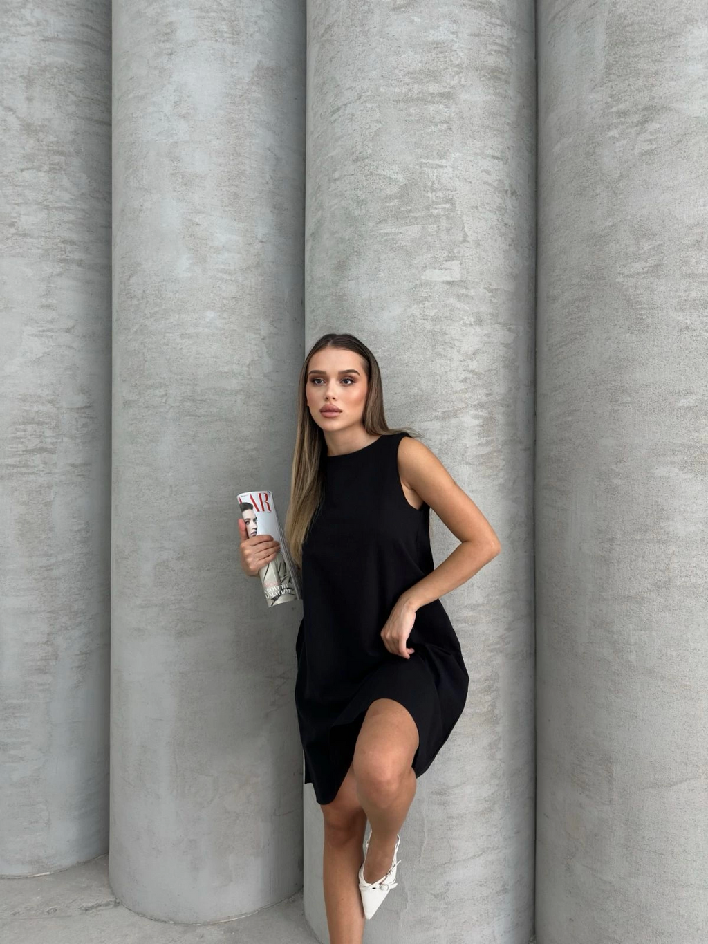 Çan Kesim Siyah Halter Yaka Kısa Basic Elbise