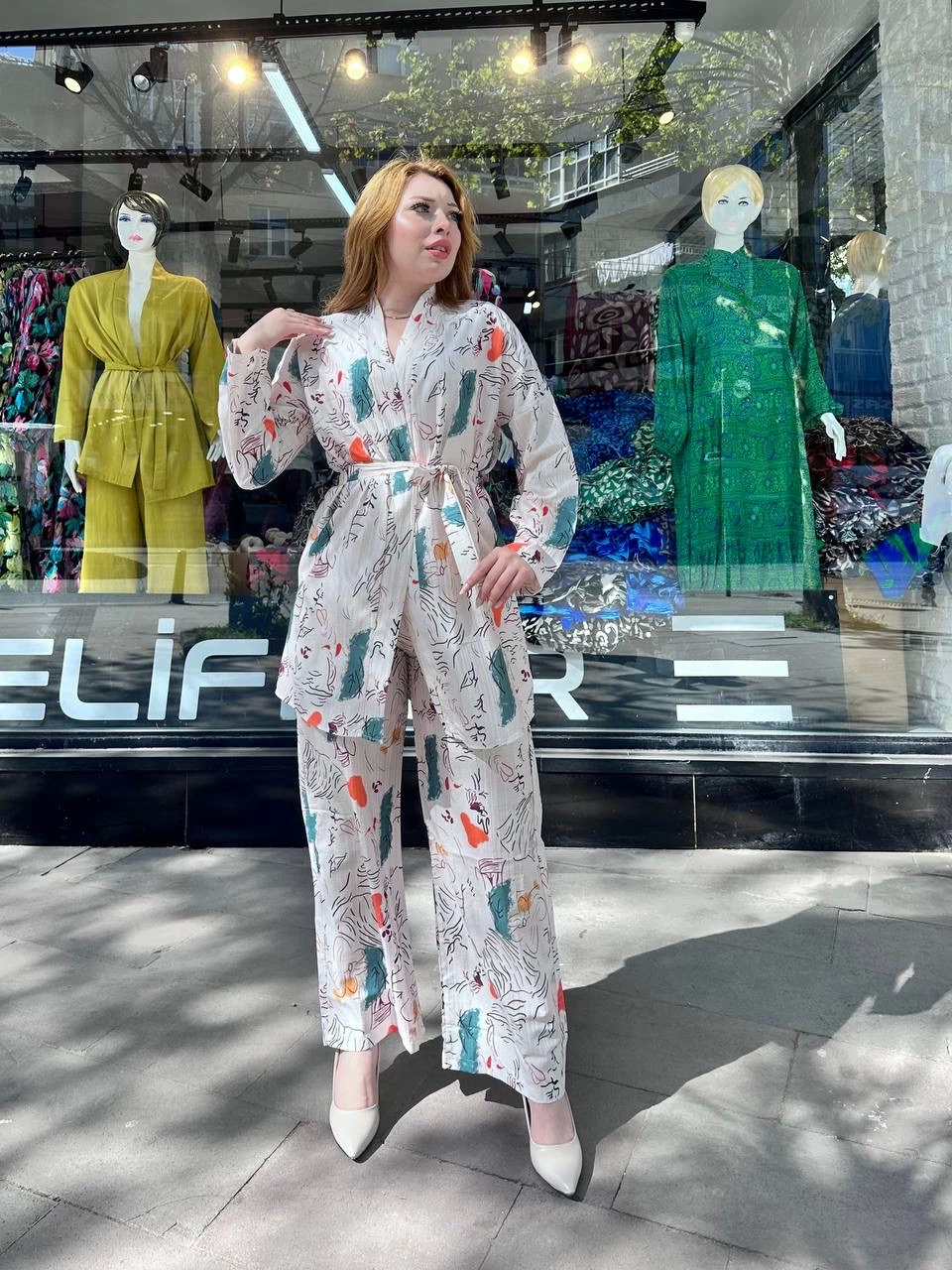 Elastic High Waist Printed Two Piece Suit with Jacket