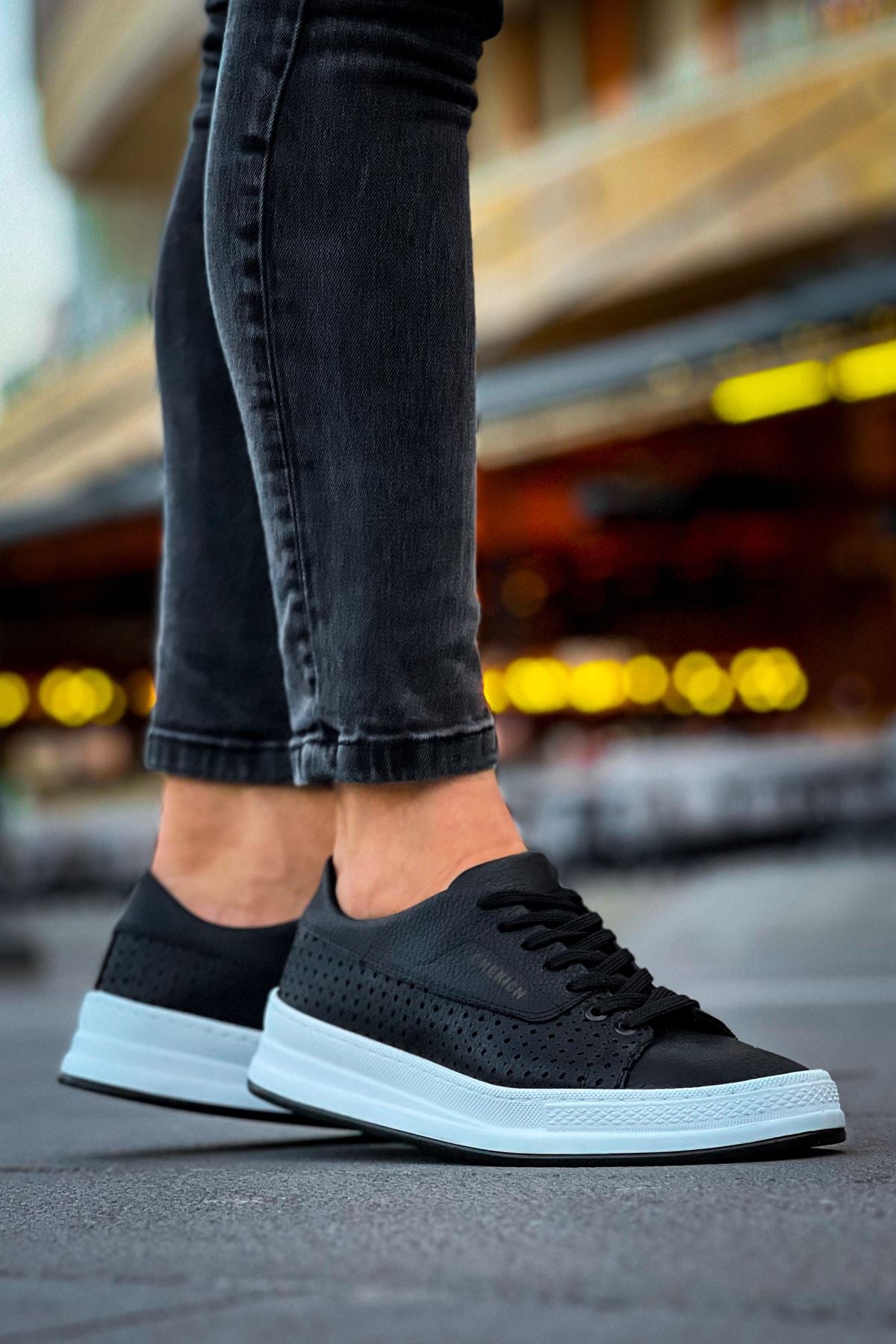 Cowien Premium Erkek Tarz Bağcıklı Sneaker Siyah Beyaz