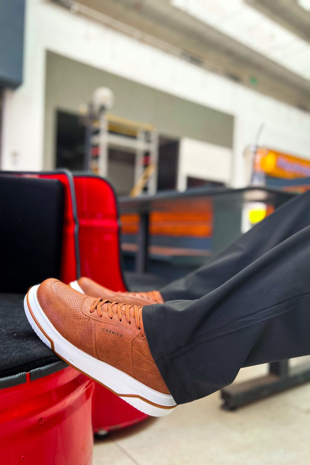 Signature Premium Bağcıklı Erkek Sneaker Taba