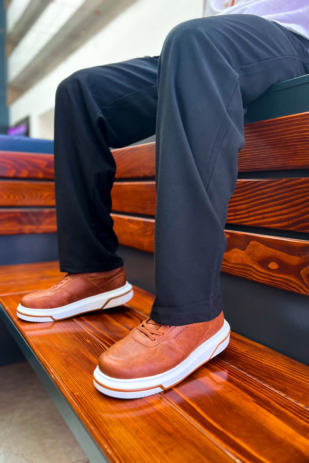 Signature Premium Bağcıklı Erkek Sneaker Taba