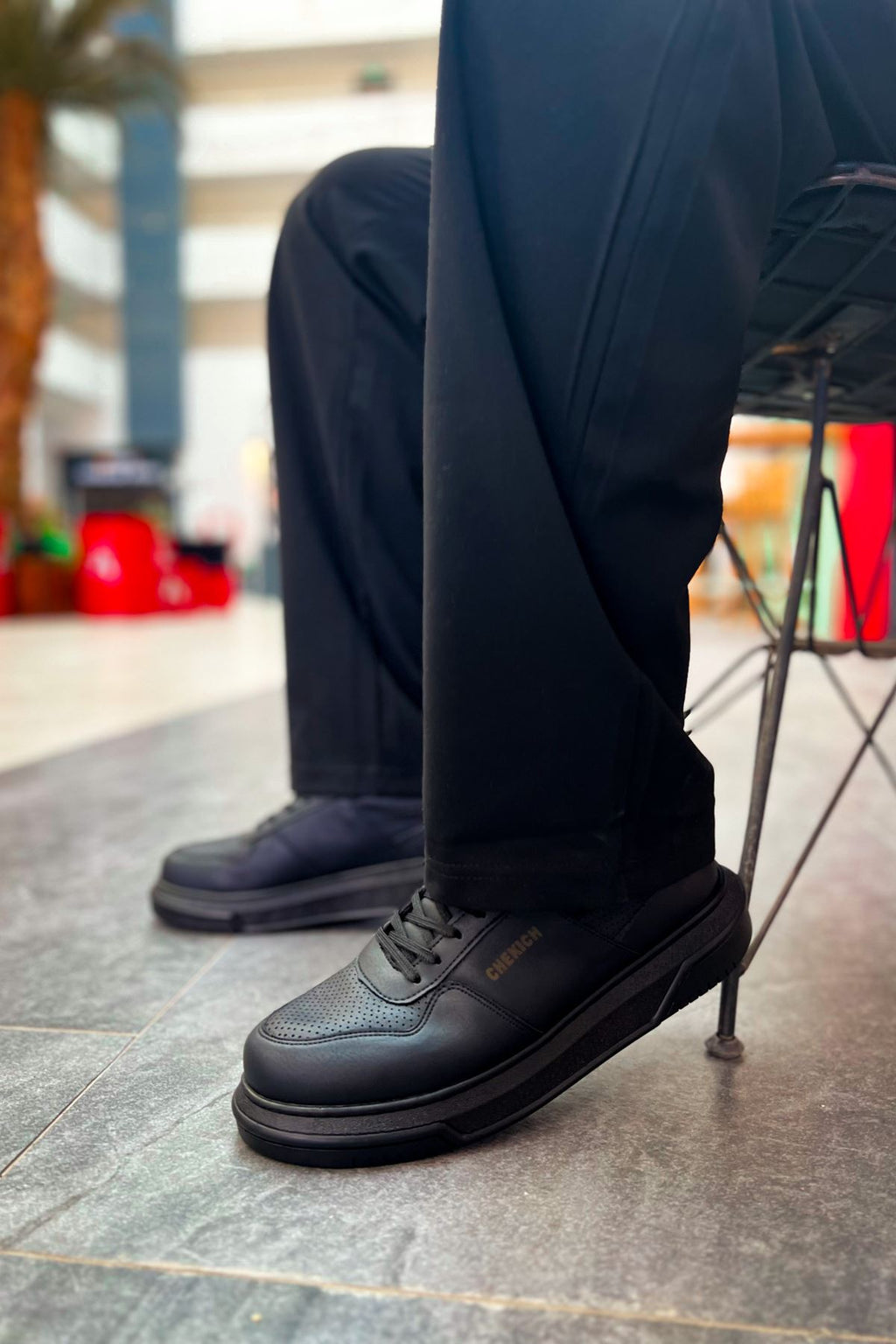 Signature Premium Bağcıklı Erkek Sneaker Siyah