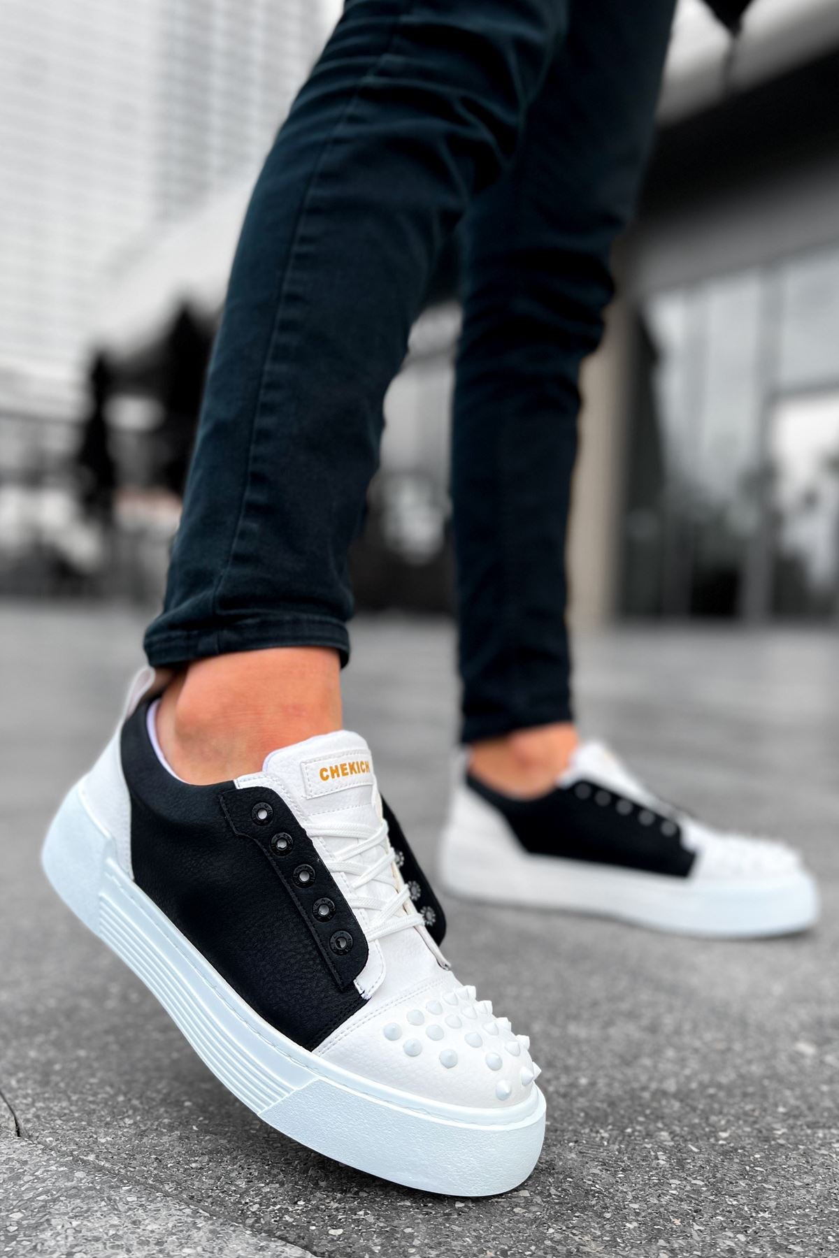 Thorn Kalın Taban Bağcıklı Erkek Sneaker Beyaz Siyah