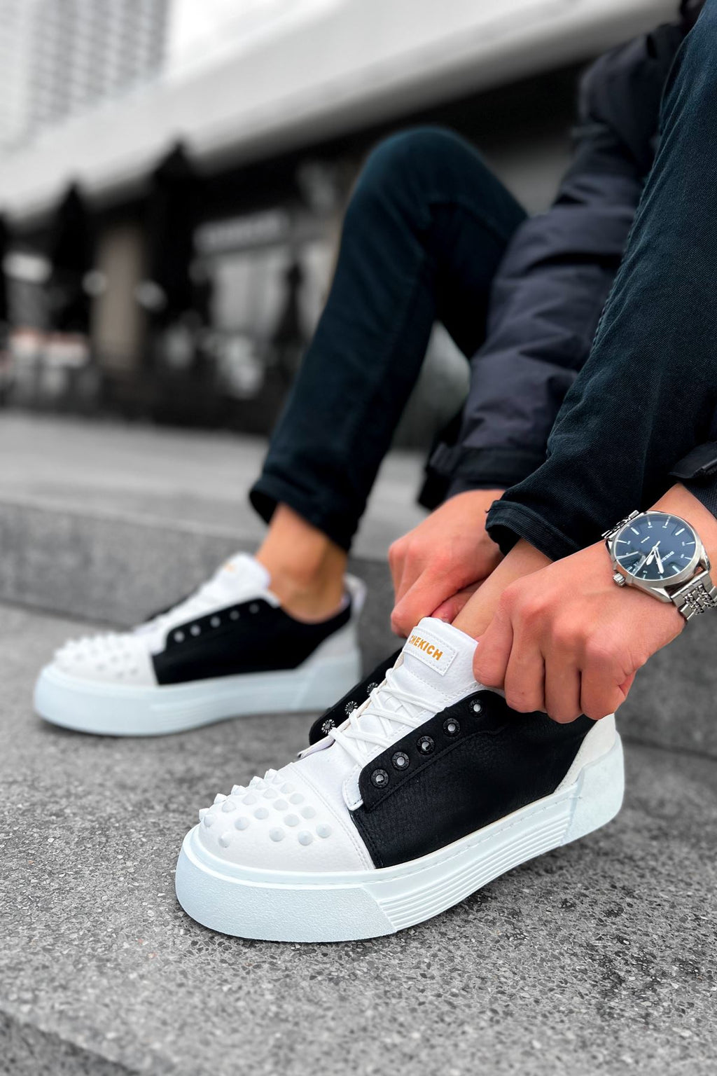 Thorn Kalın Taban Bağcıklı Erkek Sneaker Beyaz Siyah