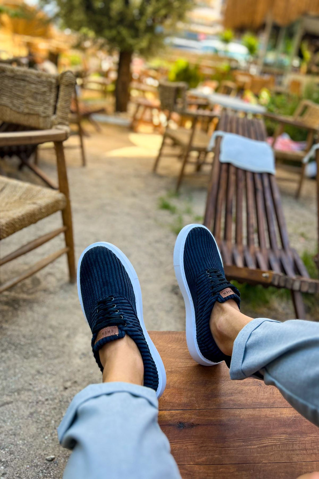 Velluto Premium Kadife Tarz Erkek Günlük Ayakkabı Siyah Beyaz