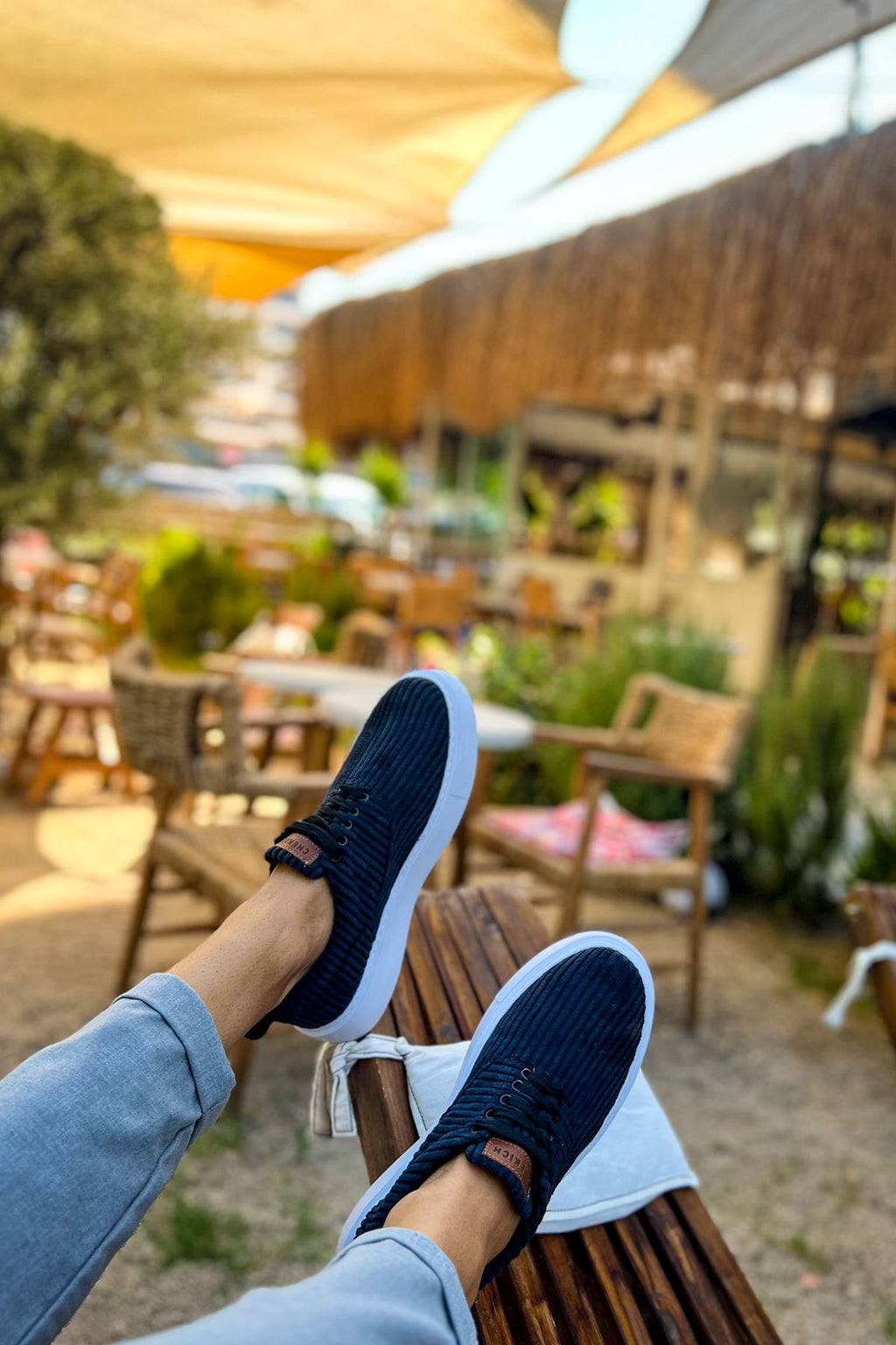 Velluto Premium Kadife Tarz Erkek Günlük Ayakkabı Siyah Beyaz