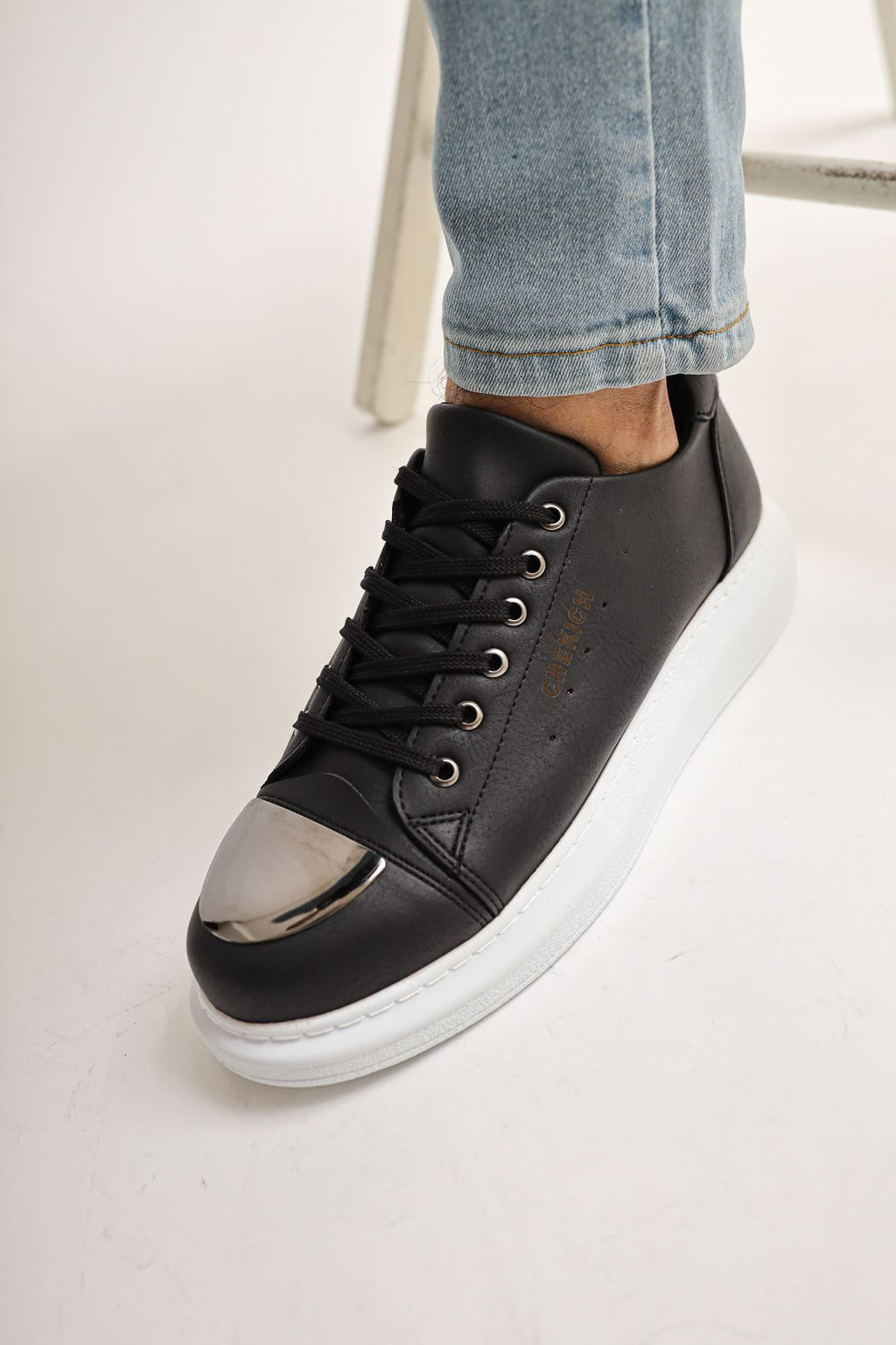 ZRC175 - Premium Mirror Bağcıklı Erkek Sneaker Siyah Beyaz