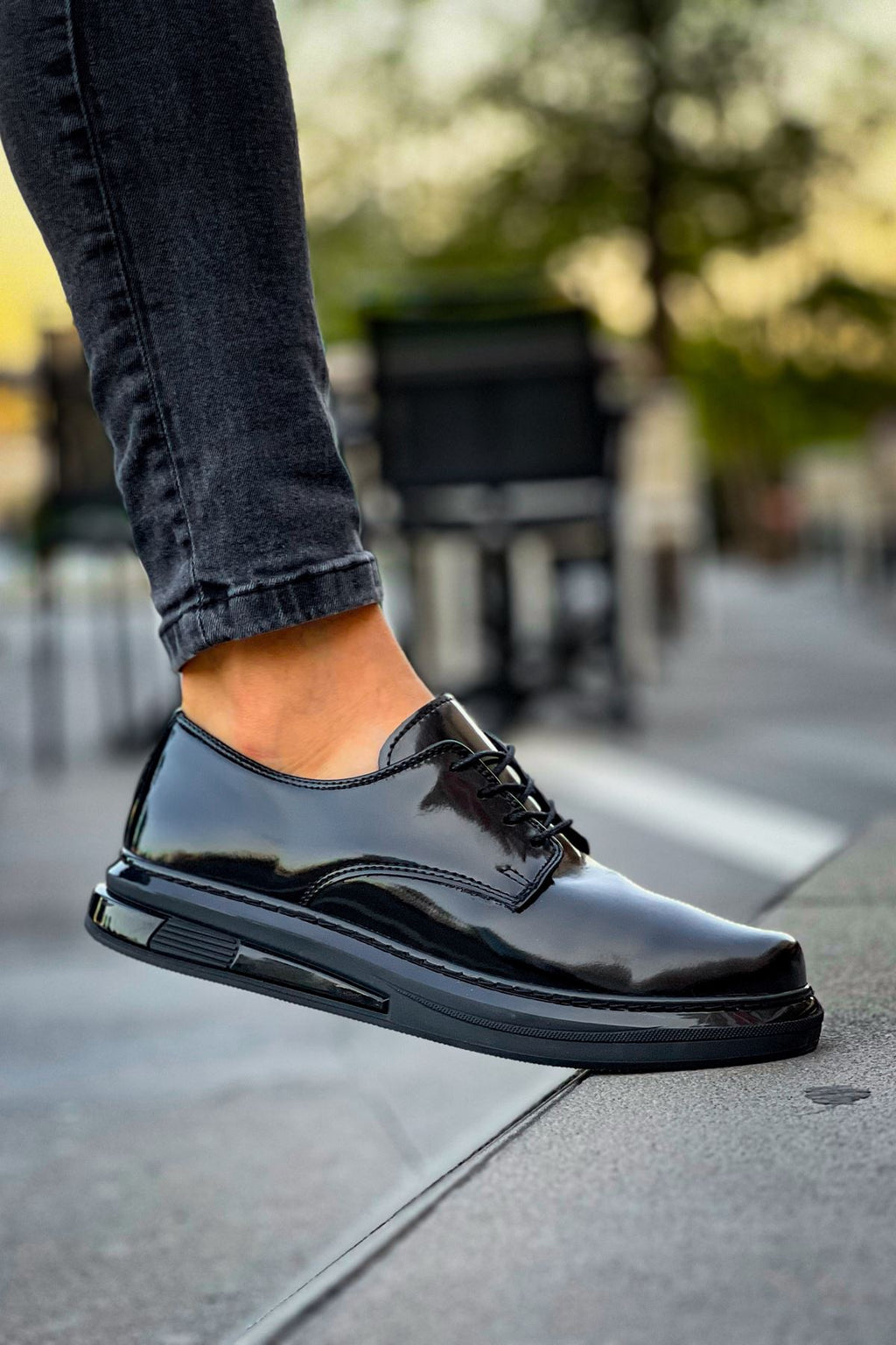 ZRC2403 Premium Günlük Erkek Klasik Ayakkabı Siyah Rugan