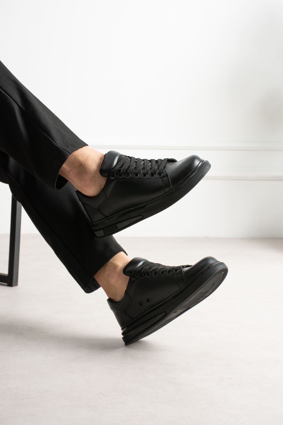 ZRC2457 - Premium Günlük Erkek Casual Sneaker Siyah