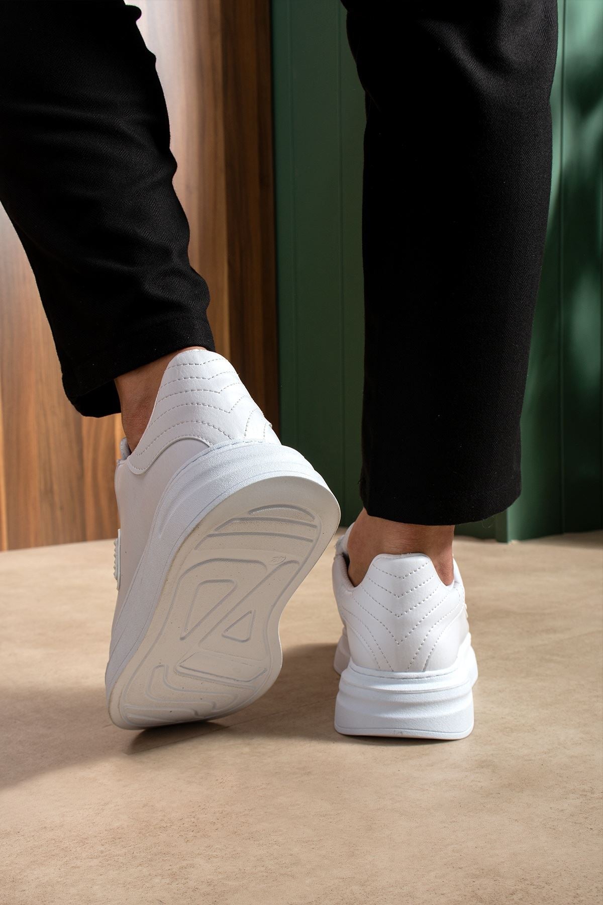 ZRC2535 - Yüksek Kalite Trion Kalın Taban Erkek Beyaz Sneakers