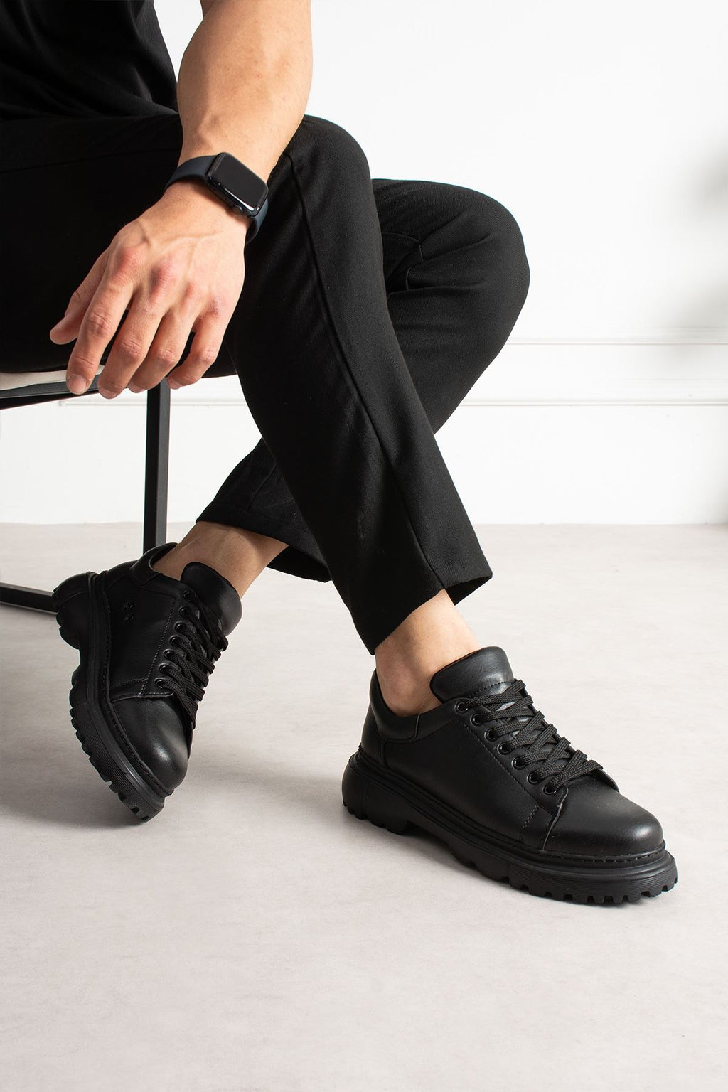 ZRC2611 - Yüksek Kalite Erkek Günlük Basic Siyah Sneaker