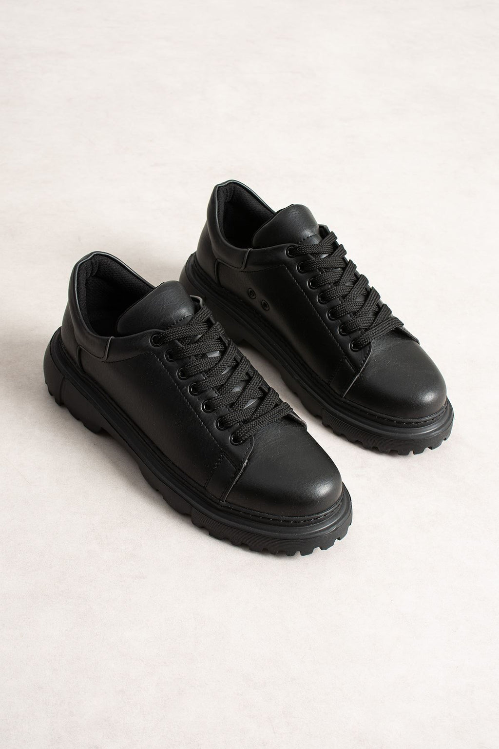 ZRC2611 - Yüksek Kalite Erkek Günlük Basic Siyah Sneaker