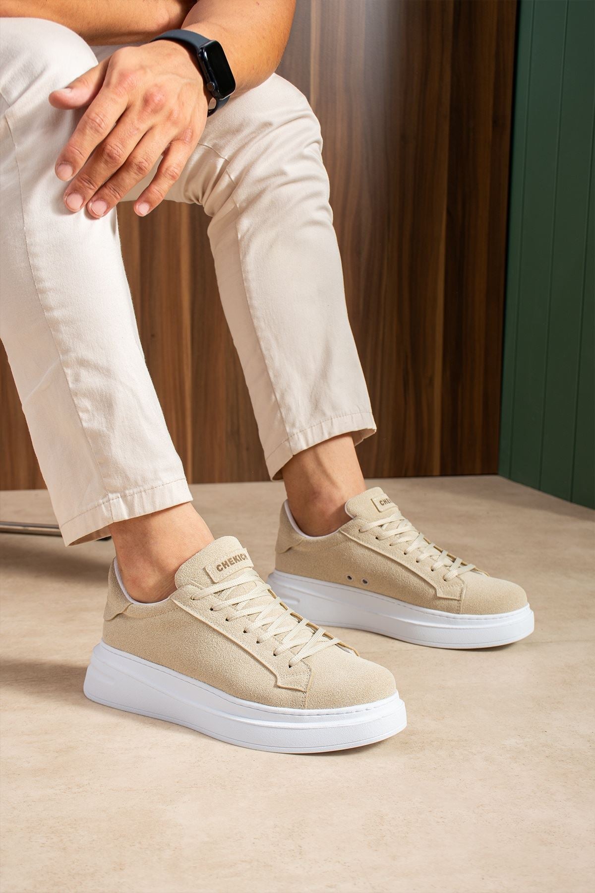 ZRC2623 - Yüksek Kalite Luxen Kalın Taban Süet Erkek Sneaker Bej