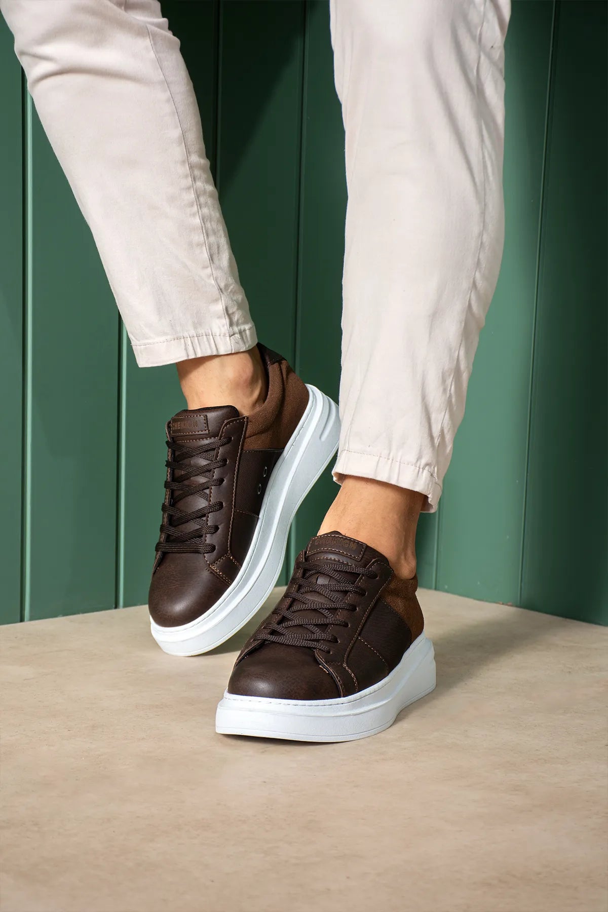 ZRC2627 - Veloura Kalın Taban Bağcıklı Erkek Acı Kahve Sneaker