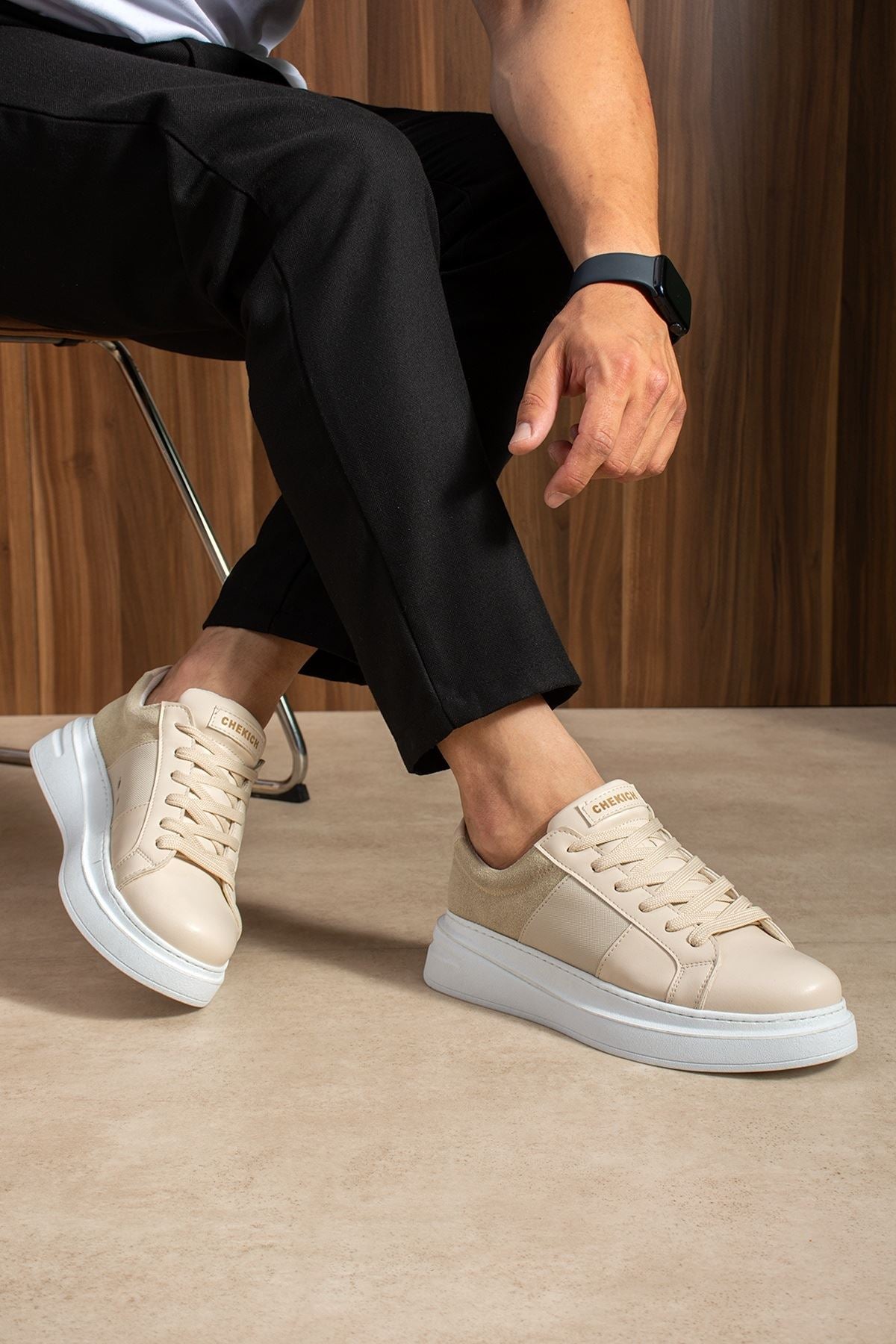 ZRC2627 - Veloura Kalın Taban Bağcıklı Erkek Bej Sneaker