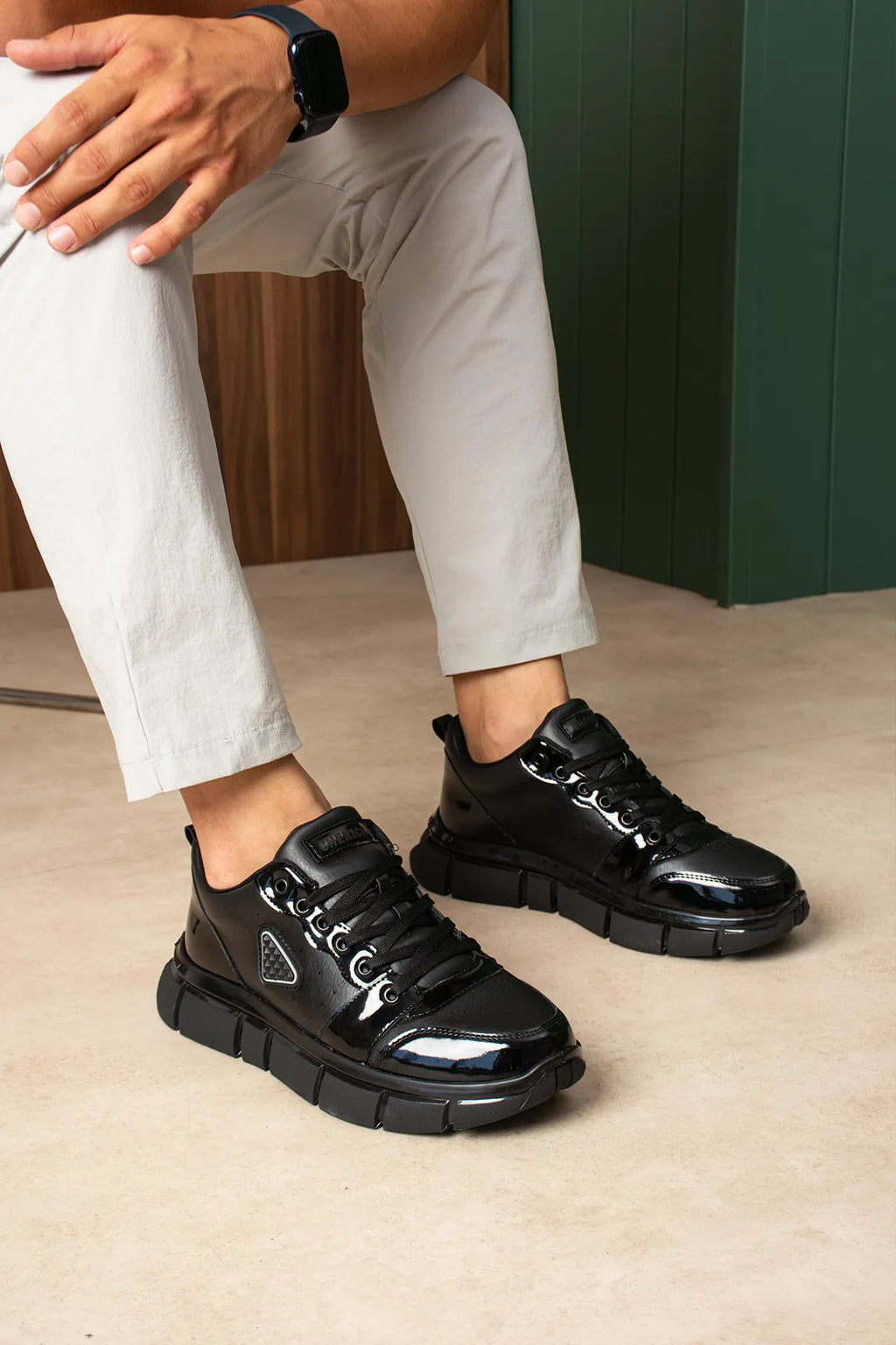 ZRC2629 - Premium Kalite Titan Erkek Siyah Sneaker