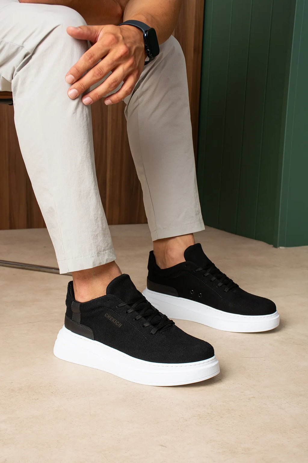 ZRC2635 - Yüksek Kalite Yüksek Taban Erkek Sneaker Siyah Süet