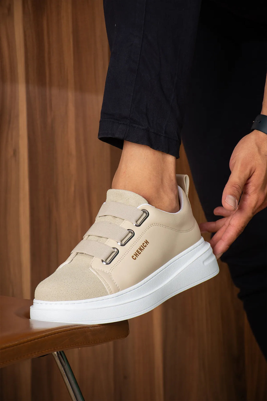 ZRC2653 - Premium Exclusive Lastik Detaylı Erkek Sneaker Bej