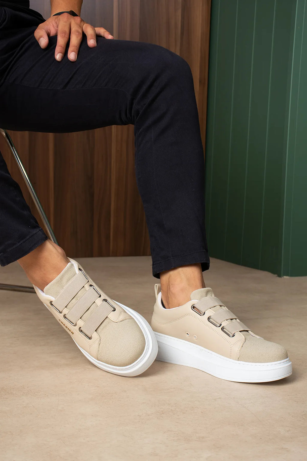 ZRC2653 - Premium Exclusive Lastik Detaylı Erkek Sneaker Bej