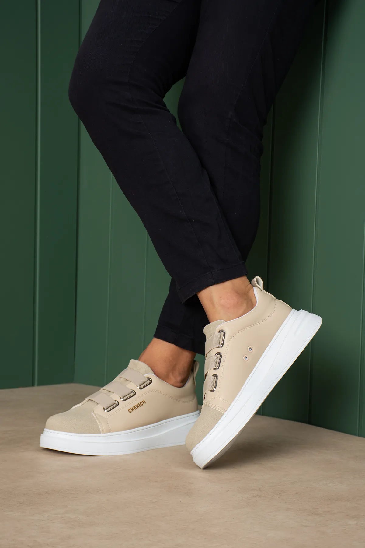 ZRC2653 - Premium Exclusive Lastik Detaylı Erkek Sneaker Bej