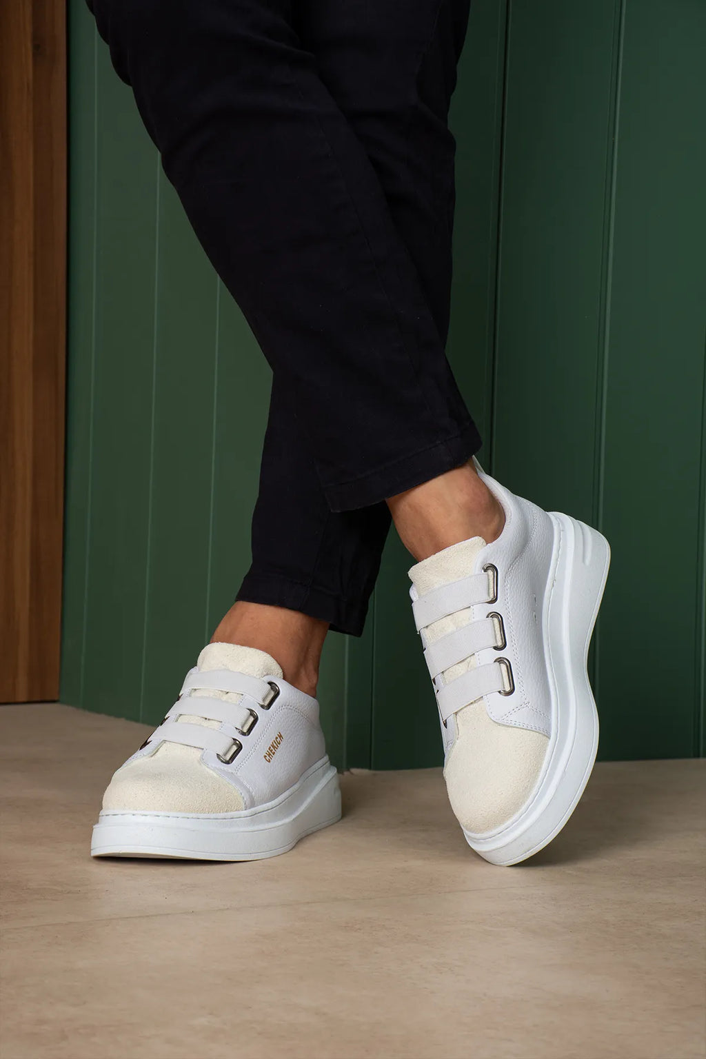 ZRC2653 - Premium Exclusive Lastik Detaylı Erkek Sneaker Beyaz