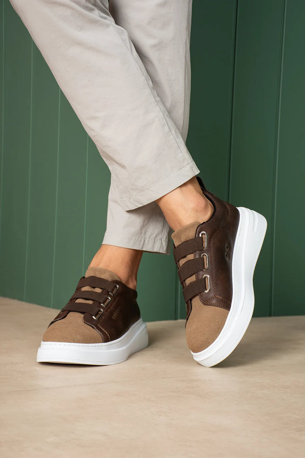 ZRC2653 - Premium Exclusive Lastik Detaylı Erkek Sneaker Kahve