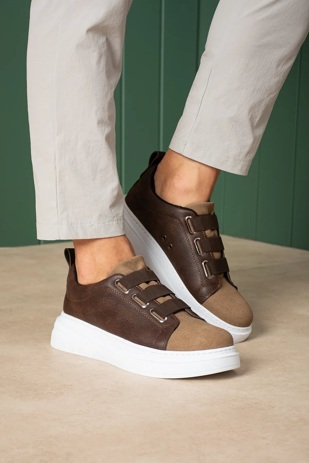 ZRC2653 - Premium Exclusive Lastik Detaylı Erkek Sneaker Kahve