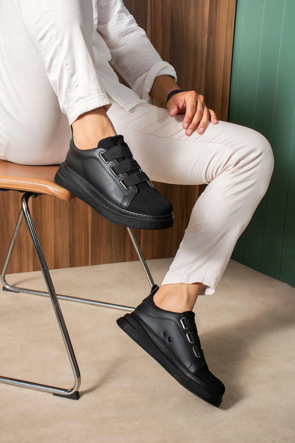 ZRC2653 - Premium Exclusive Lastik Detaylı Erkek Sneaker Siyah Süet