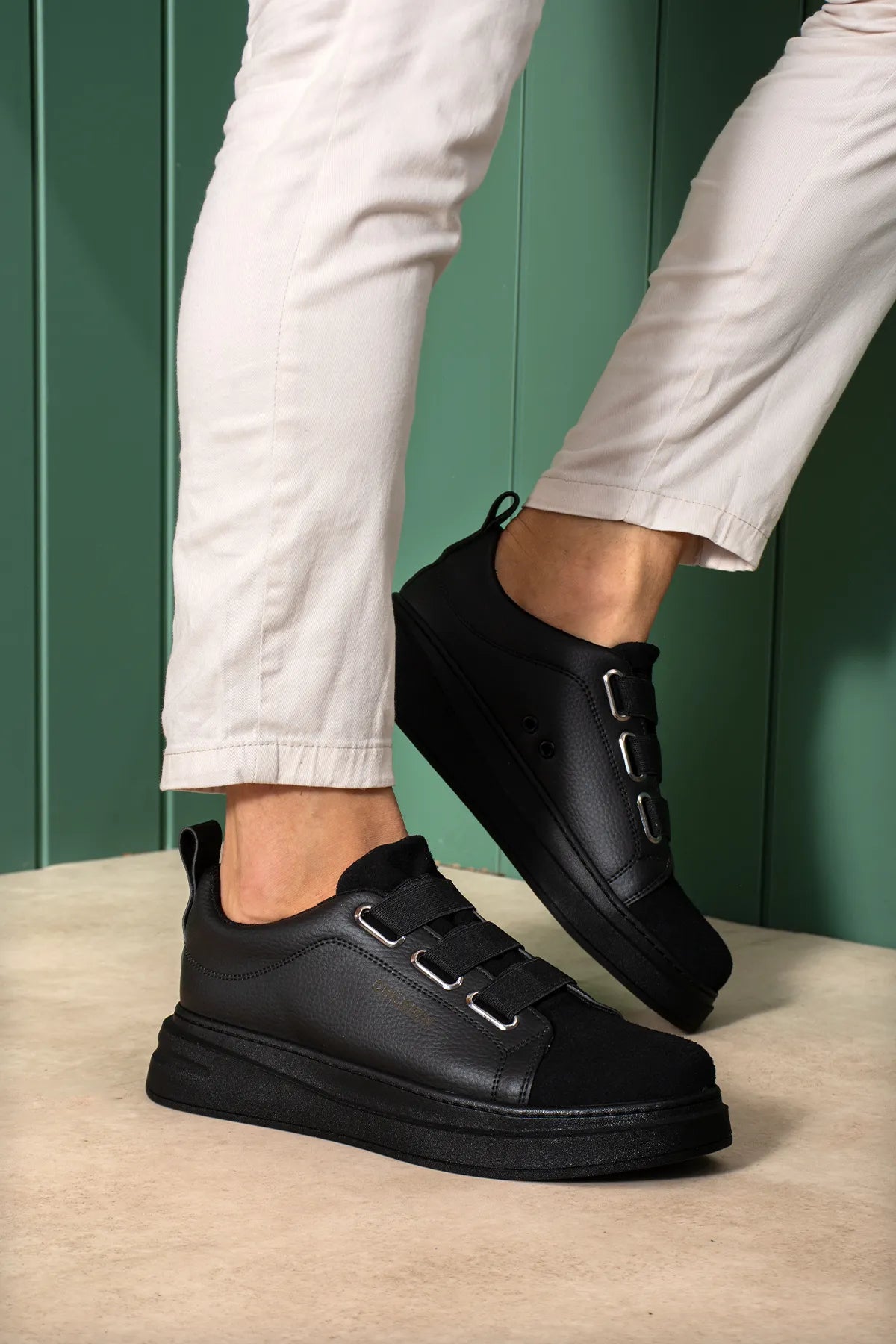 ZRC2653 - Premium Exclusive Lastik Detaylı Erkek Sneaker Siyah Süet