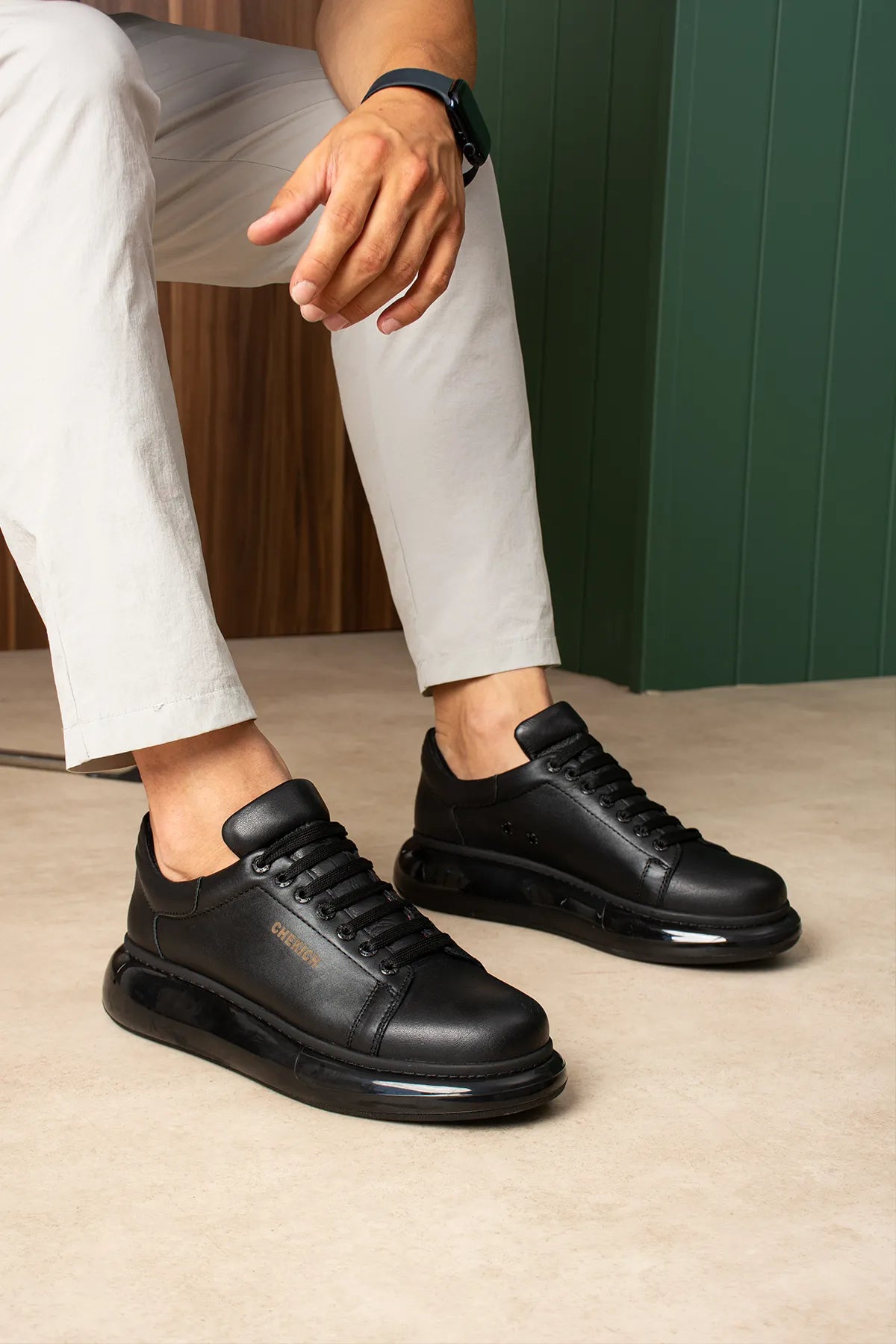 ZRC295 Yüksek Kalite Air Kalın Taban Erkek Sneaker Siyah