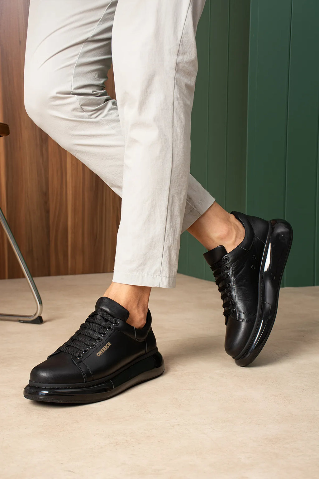 ZRC295 Yüksek Kalite Air Kalın Taban Erkek Sneaker Siyah