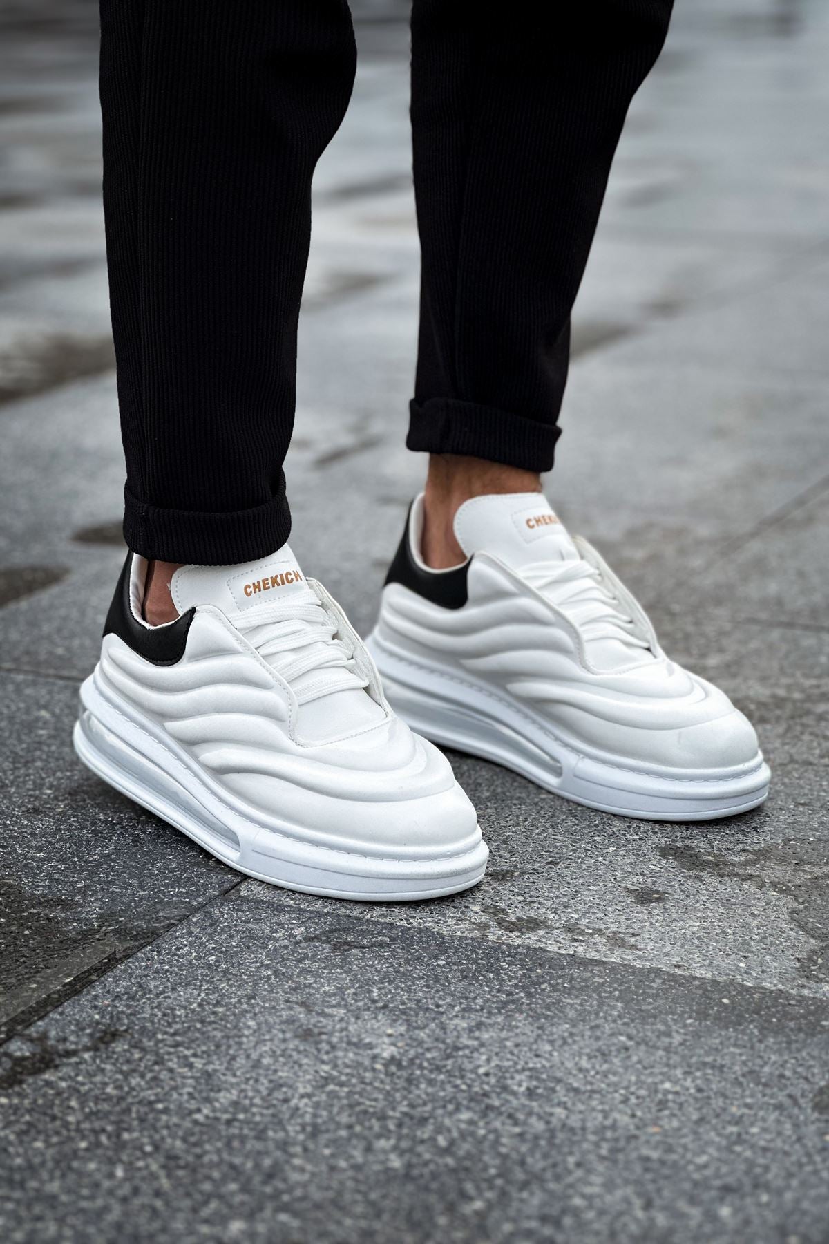 Sollıevo RX Şeffaf Taban Bağcıklı Erkek Sneaker Beyaz Siyah