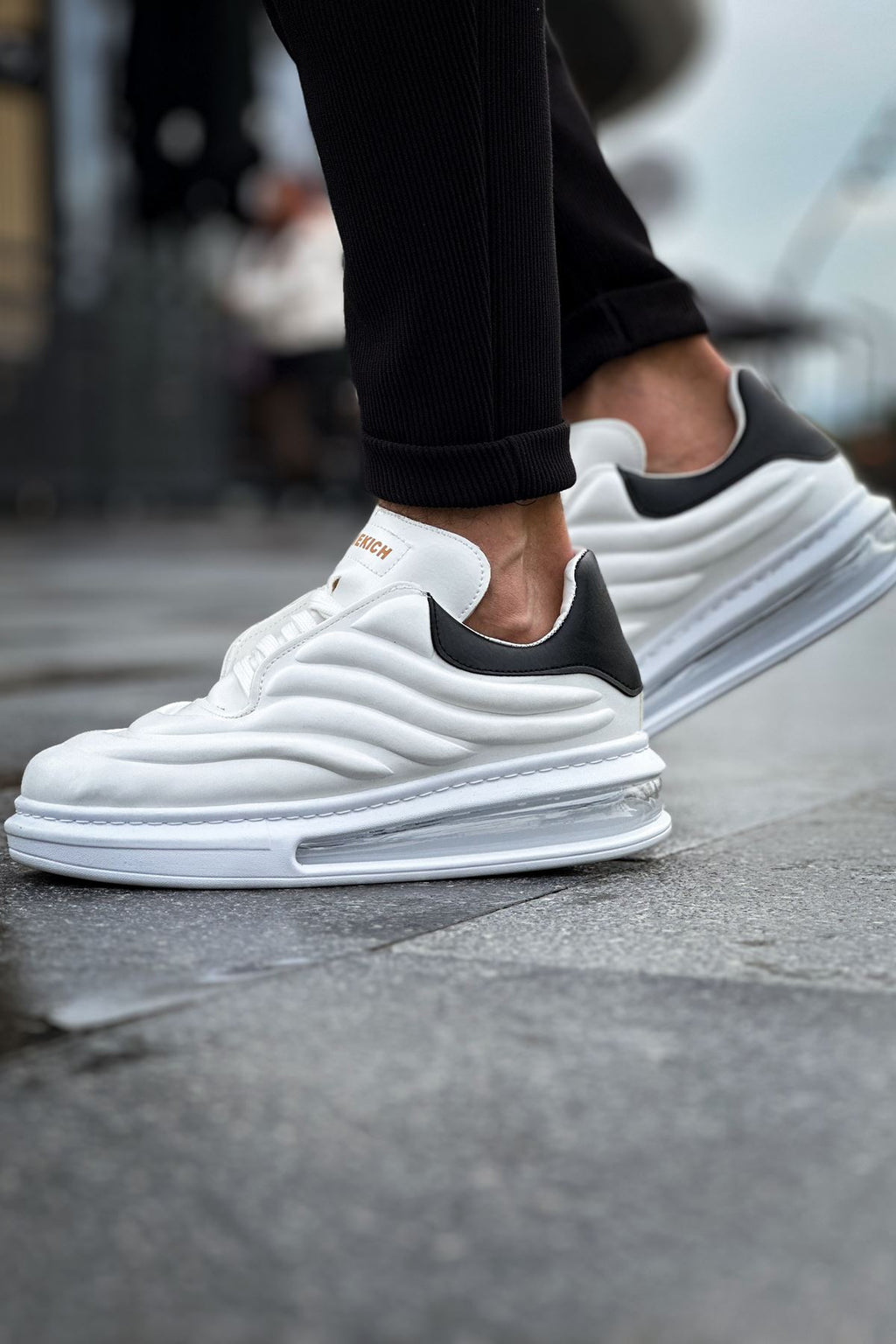 Sollıevo RX Şeffaf Taban Bağcıklı Erkek Sneaker Beyaz Siyah