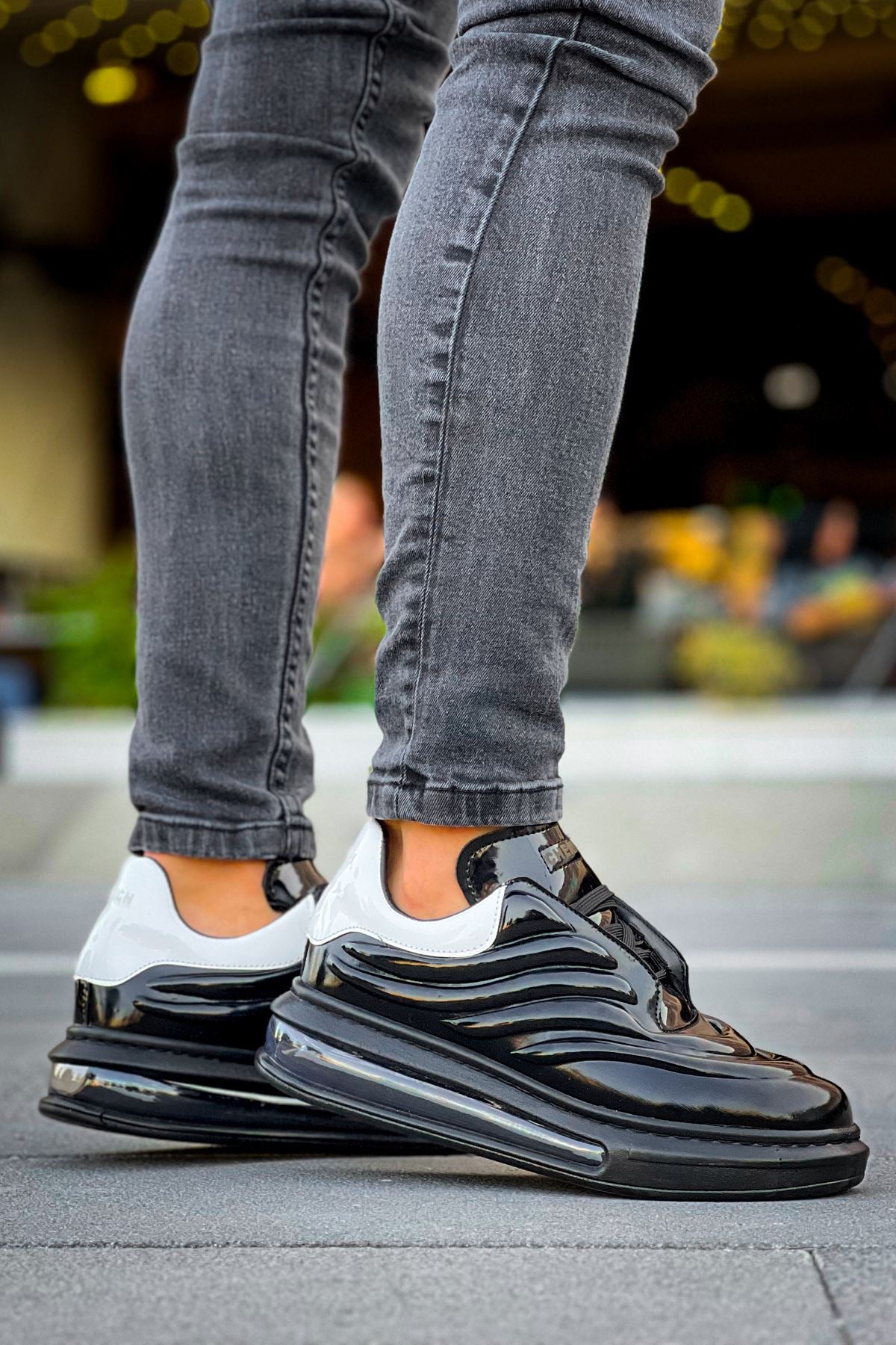 Sollıevo RX Şeffaf Taban Bağcıklı Erkek Sneaker Siyah Beyaz