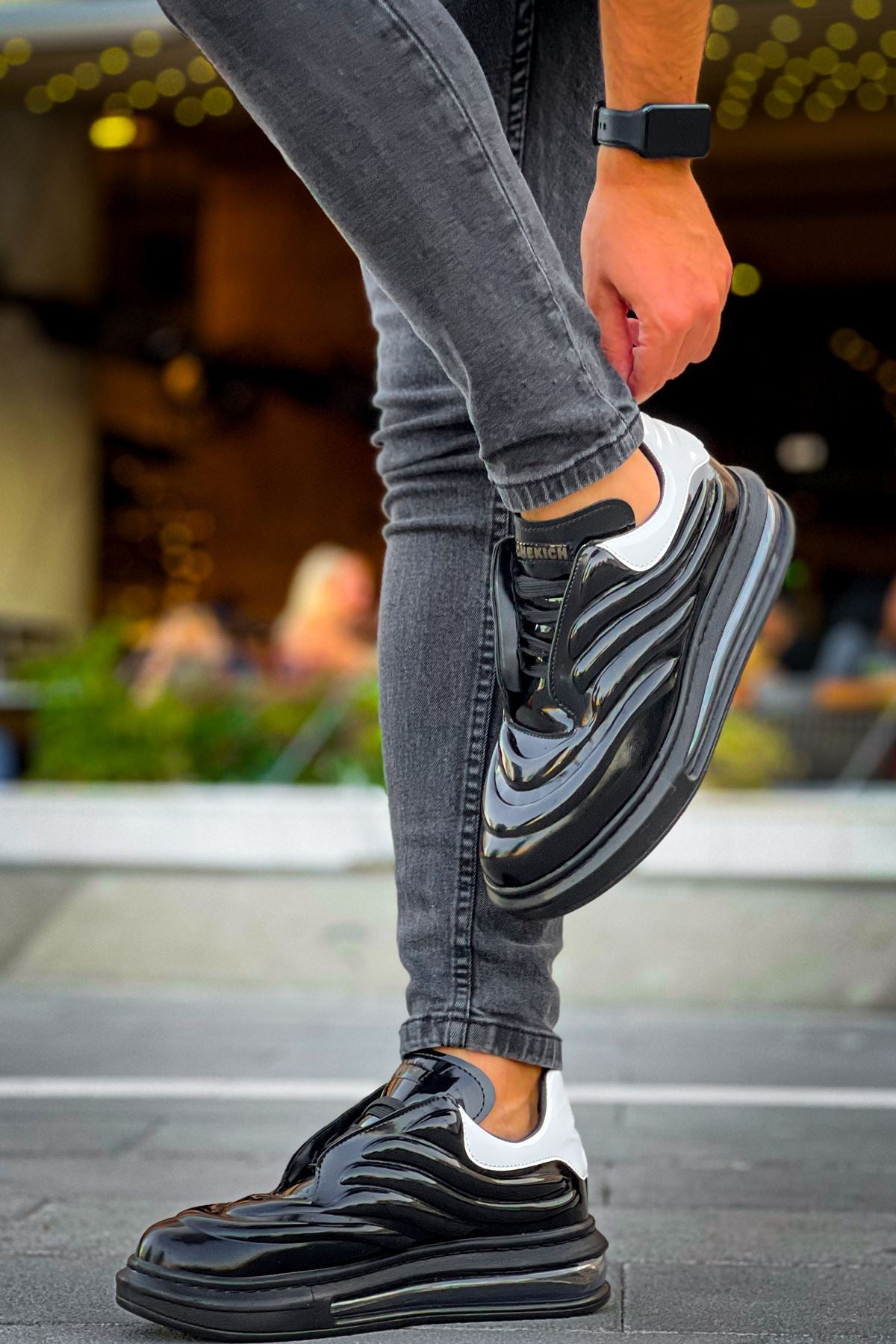 Sollıevo RX Şeffaf Taban Bağcıklı Erkek Sneaker Siyah Beyaz