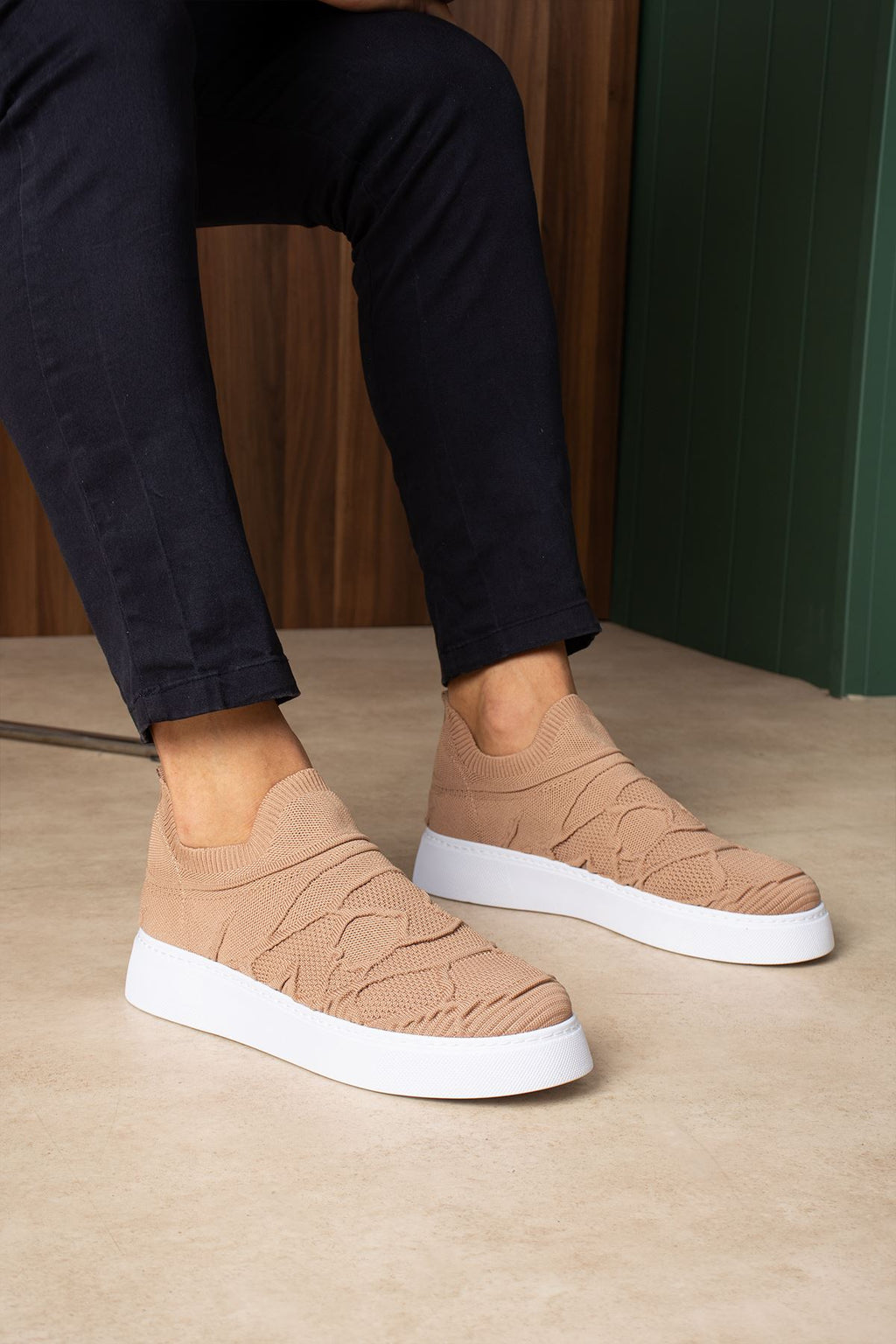 Craig Triko Yüksek Kalite Bağcıksız Slip-On Rahat Erkek Spor Ayakkabı Taba