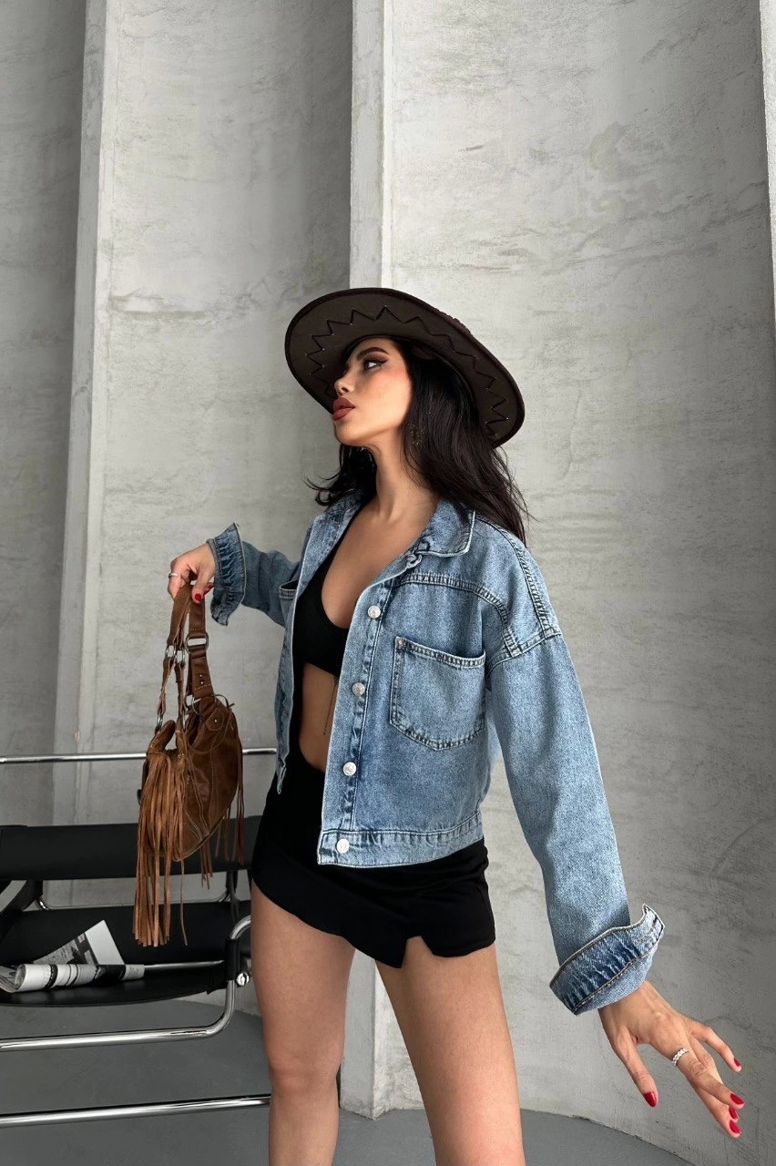 Çift Cepli Kol Katlamalı Süper Taş Enzim Yıkamalı Crop Kot Ceket Mavi