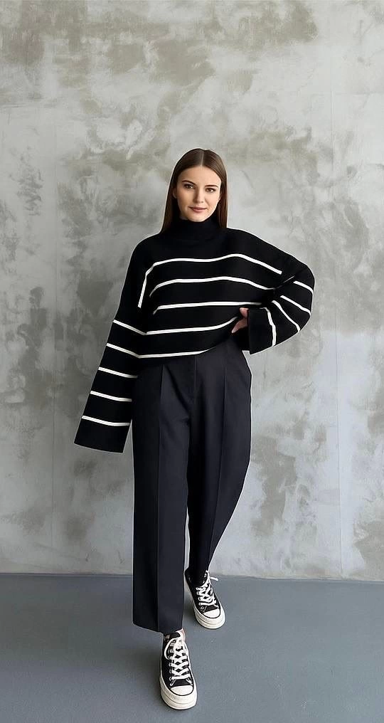 Çizgili İspanyol Kol Triko Boğazlı Kazak Siyah