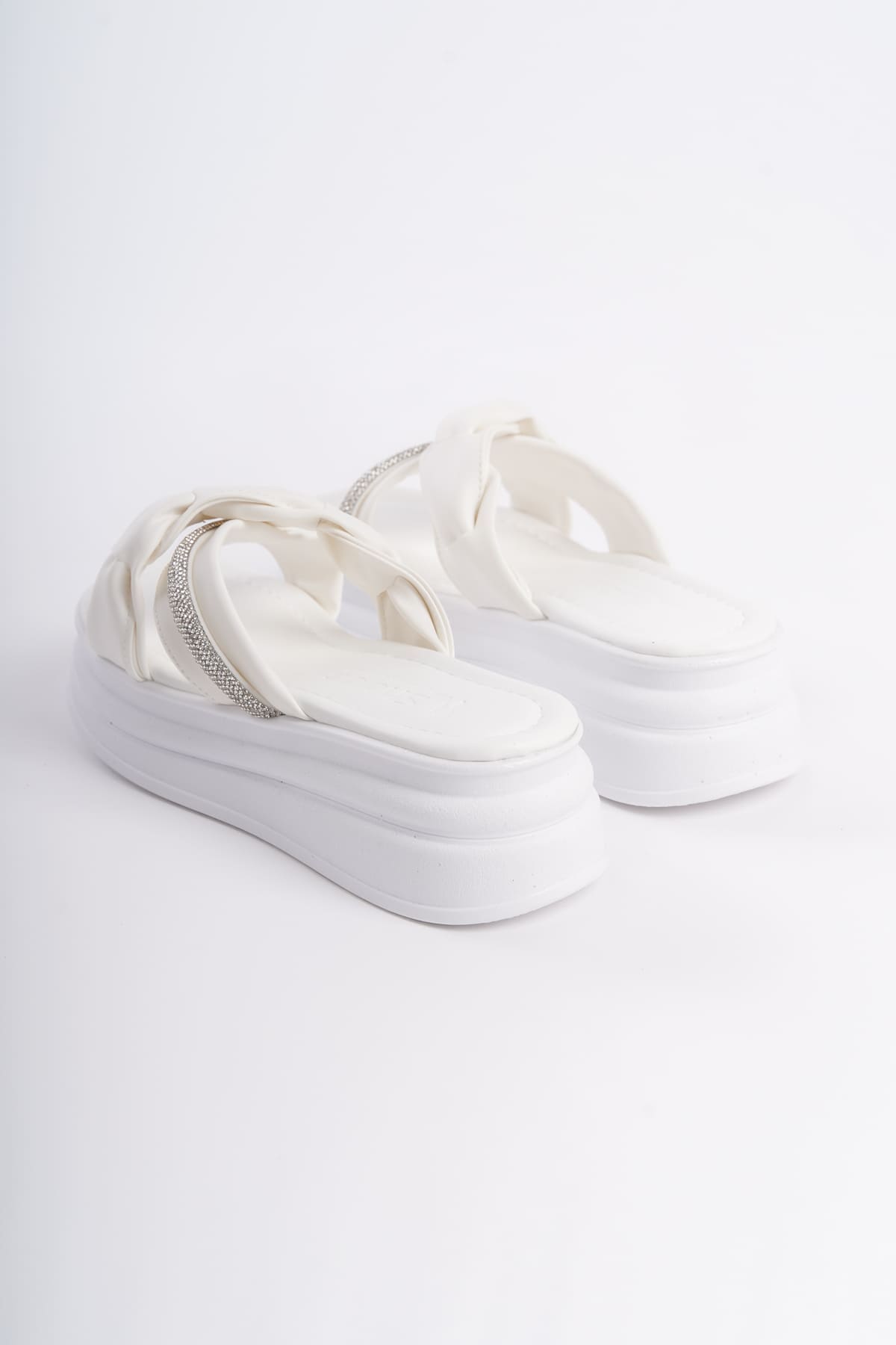 CLARA Thick Heeled Ribbon Patterned Stoned Women's Slippers - White