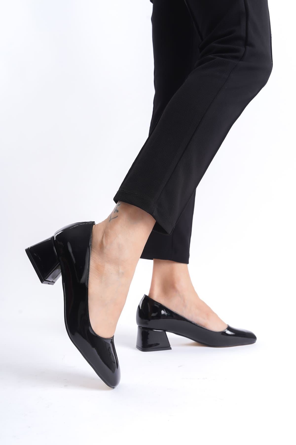 Clay Premium Siyah Rugan Kadın Topuklu Stiletto 5 Cm