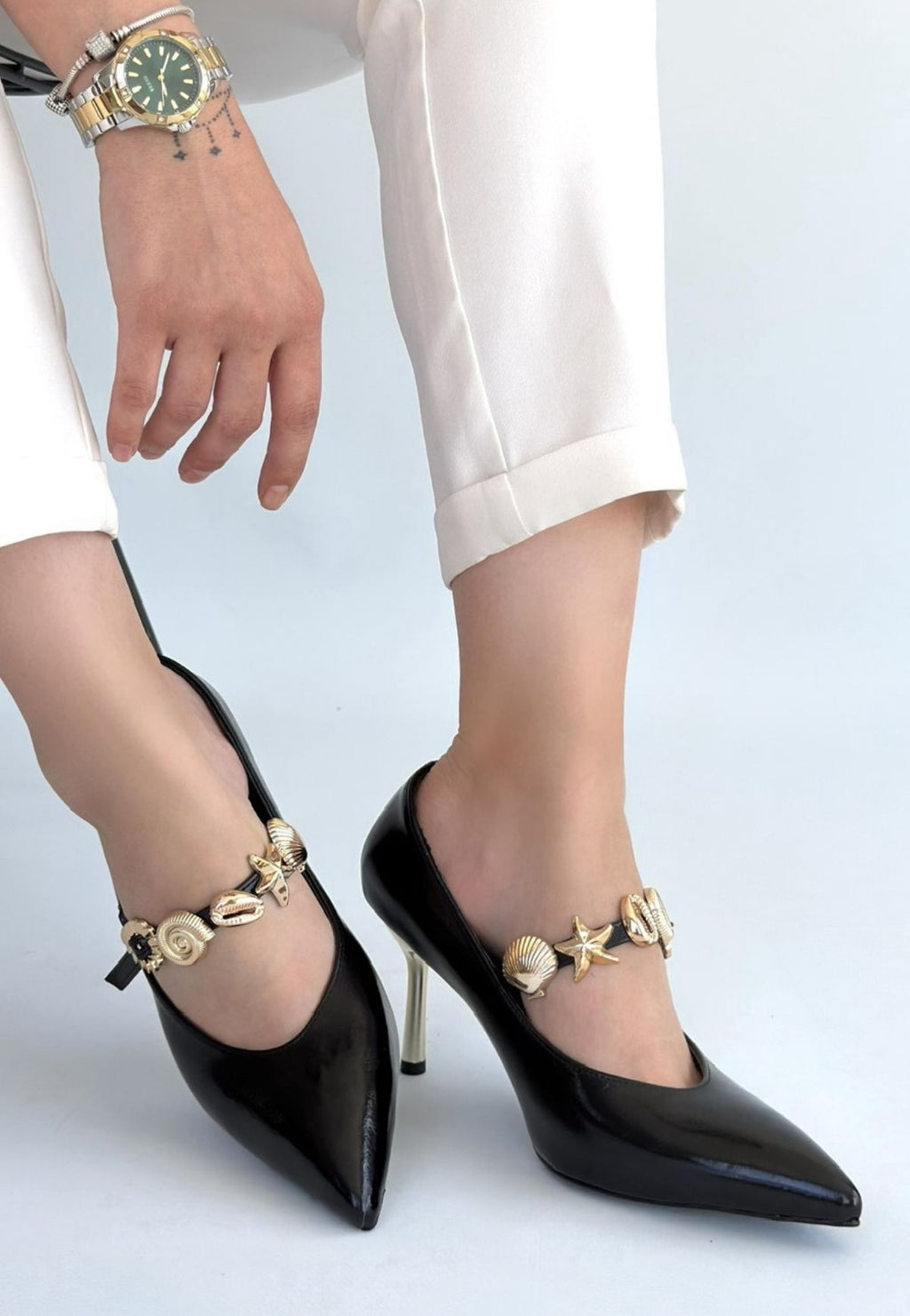 Conne Siyah İnce Topuklu Sivri Burunlu Stiletto Ayakkabı 8 cm