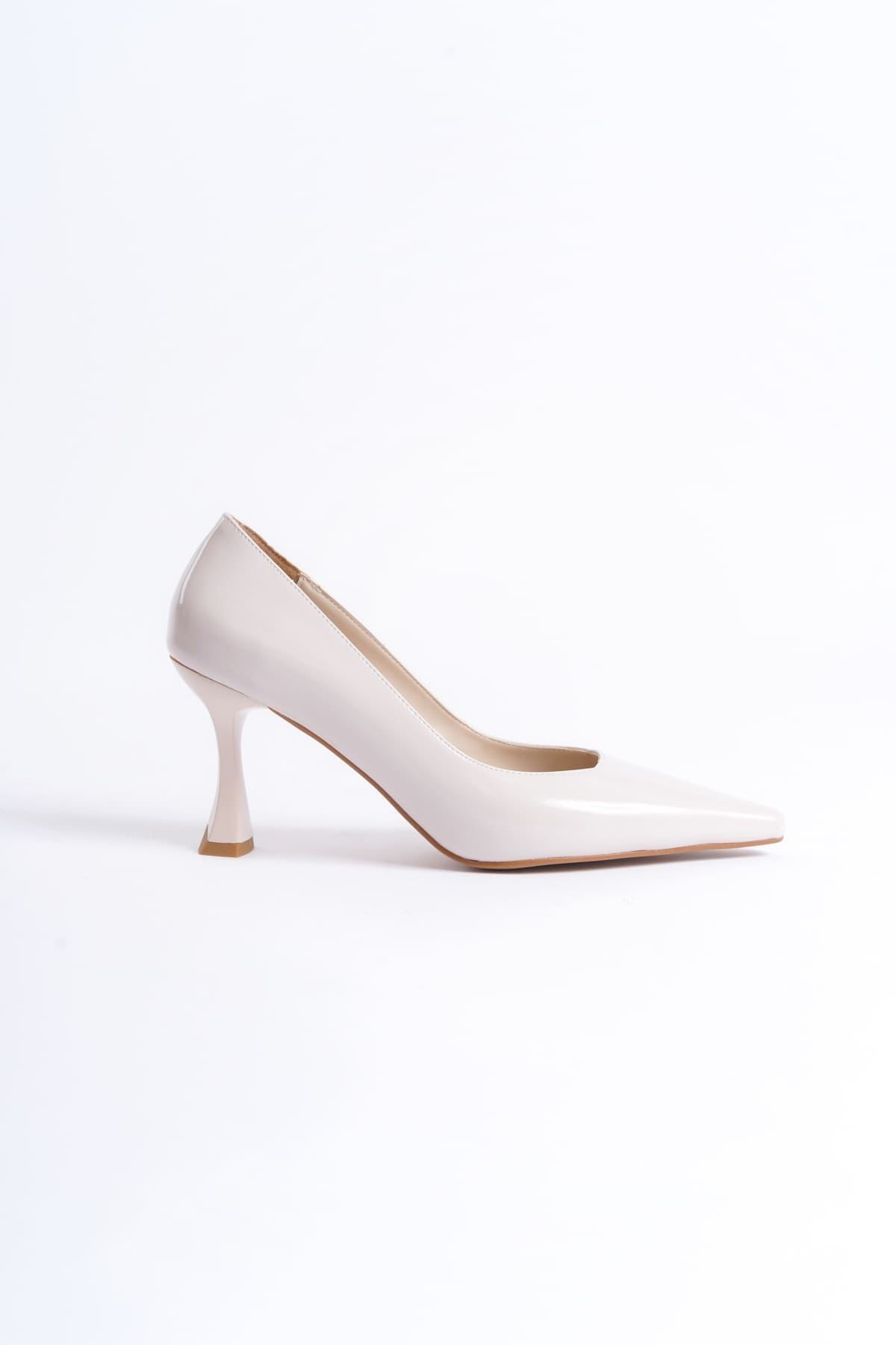 Cordelia Premium Women's Beige Patent Leather Stiletto
