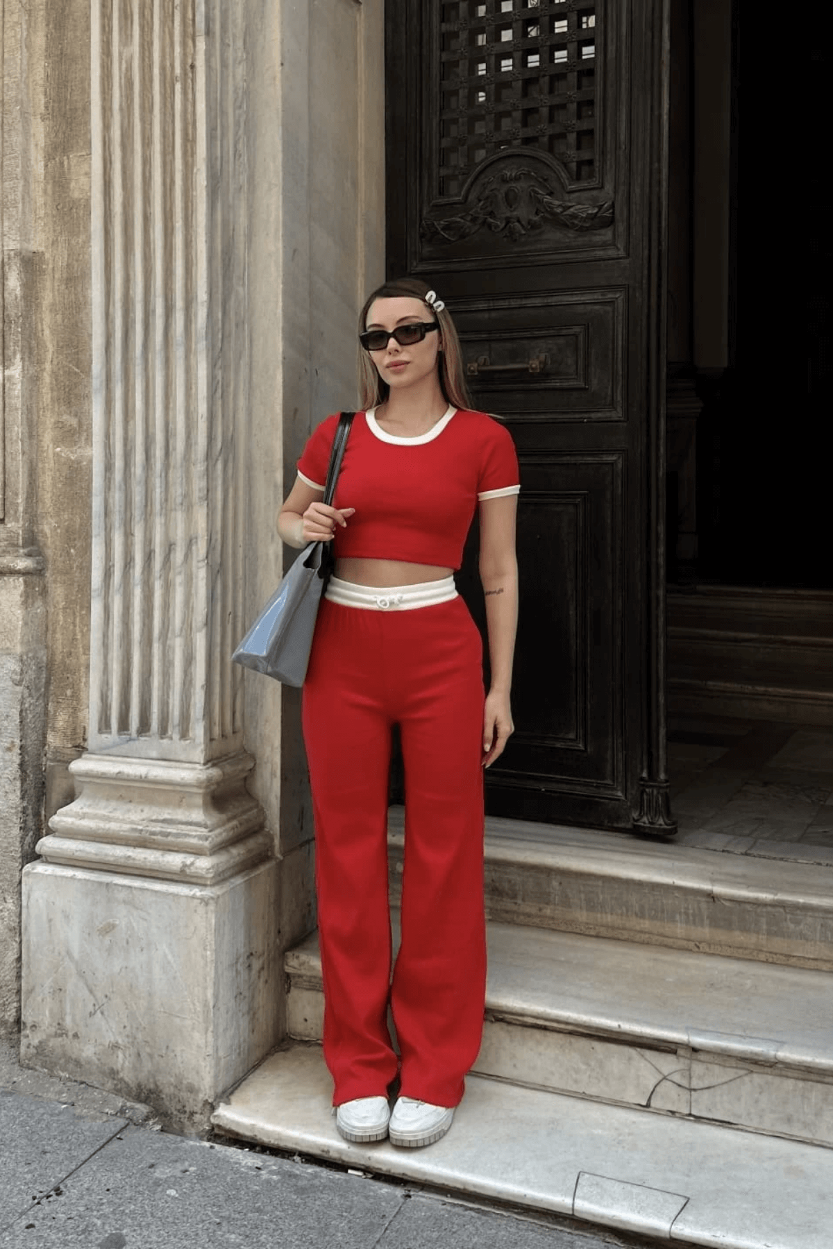 Crop 2-Piece Suit with Piping and Trousers Red