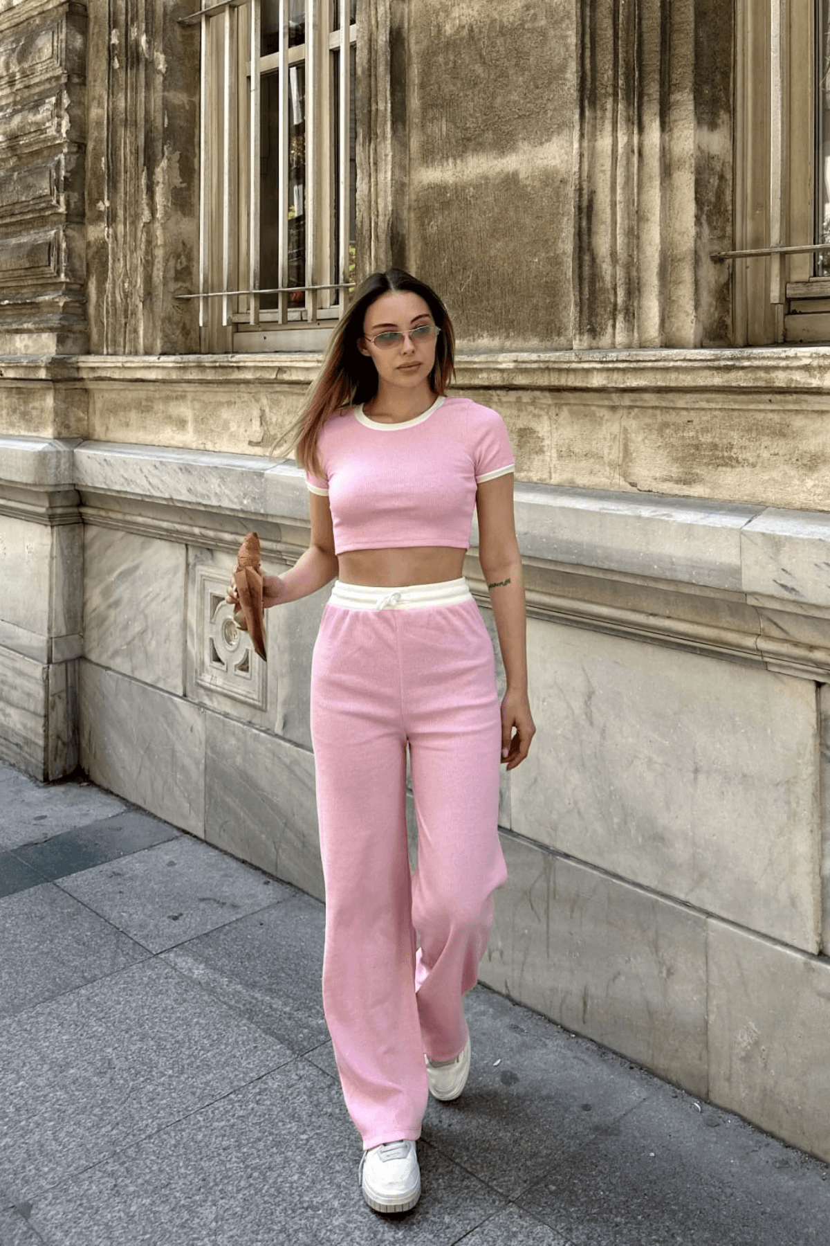 Crop 2-Piece Suit with Bib and Pants Pink