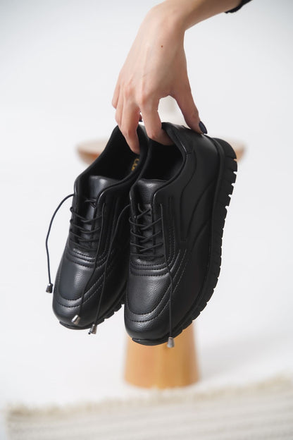 Daphne Premium Elastic Black Women's Sneakers