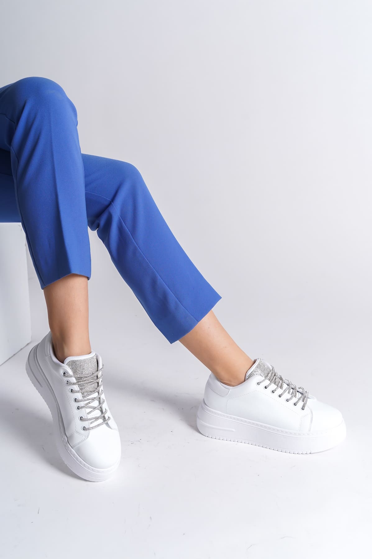 SoftFlex Lace-Up Stoned Orthopedic Women's Sneakers - White