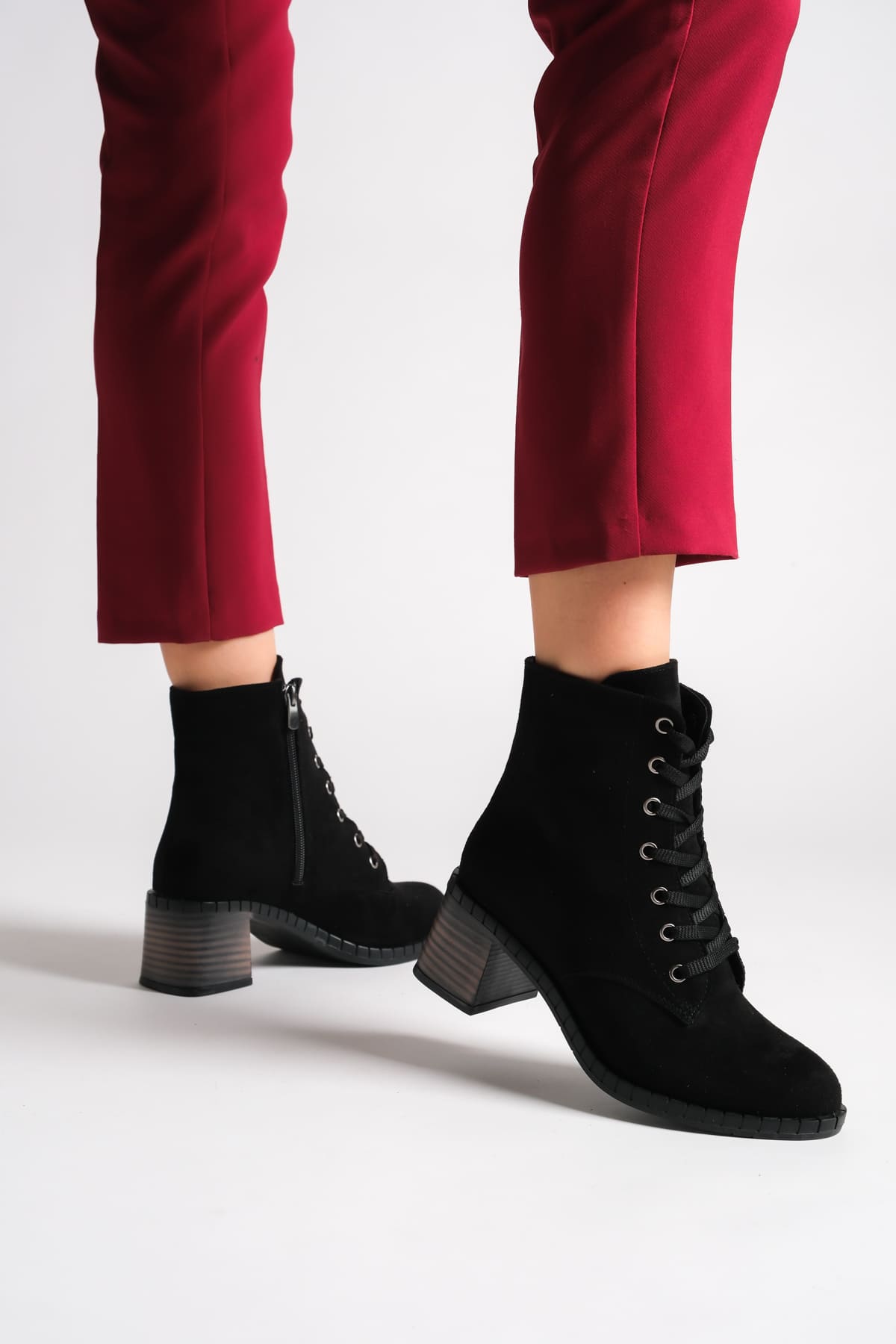 DIANAX Lace-Up Zippered Orthopedic Heeled Women's Boots - Black Suede
