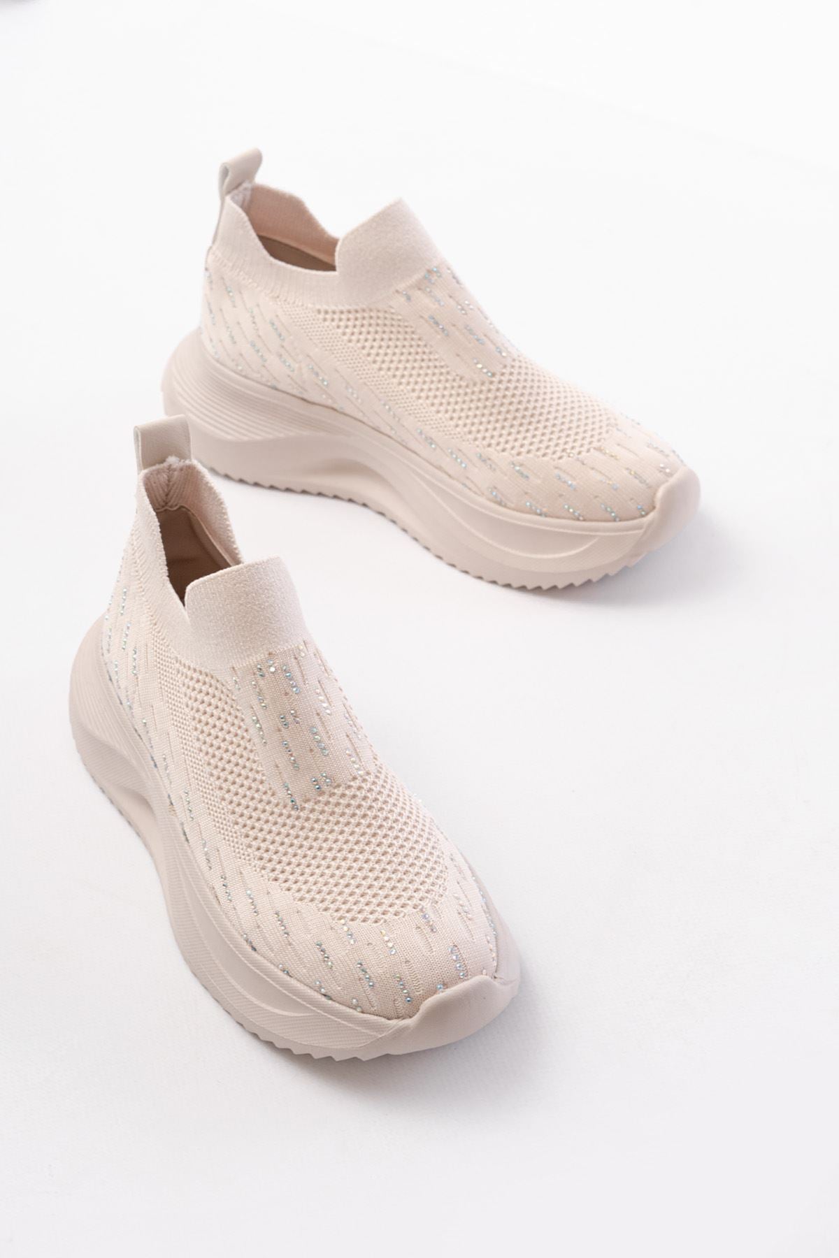 ZRİN-707 Bej Triko Faillant Taban Slip-On Taşlı Kadın Spor Ayakkabı